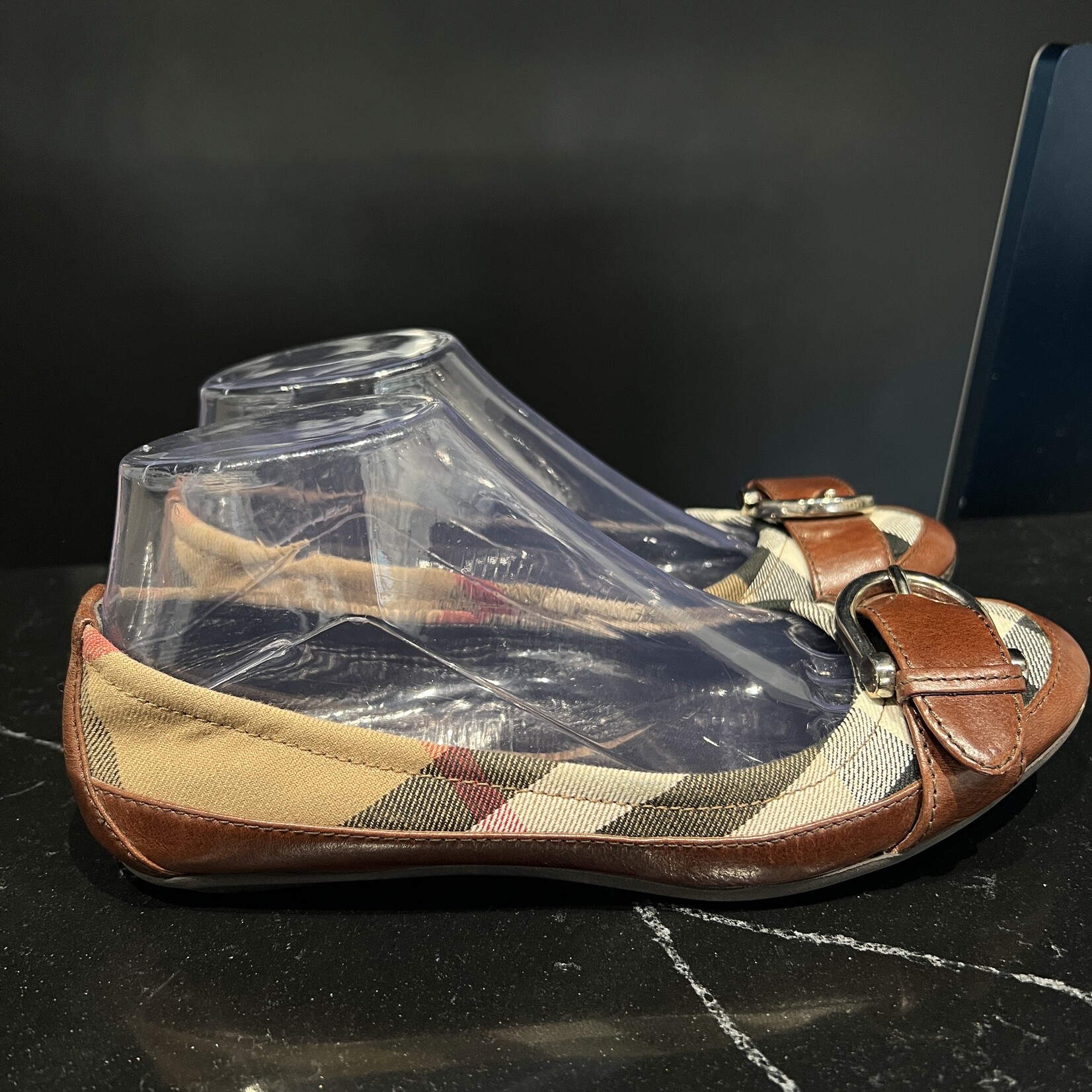 Burberry Burberry Flats - 7