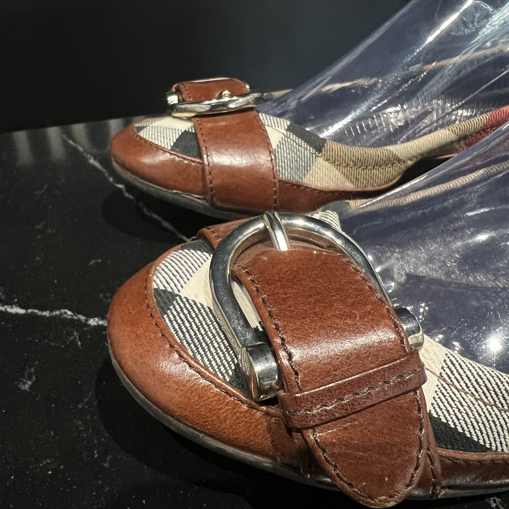 Burberry Burberry Flats - 7