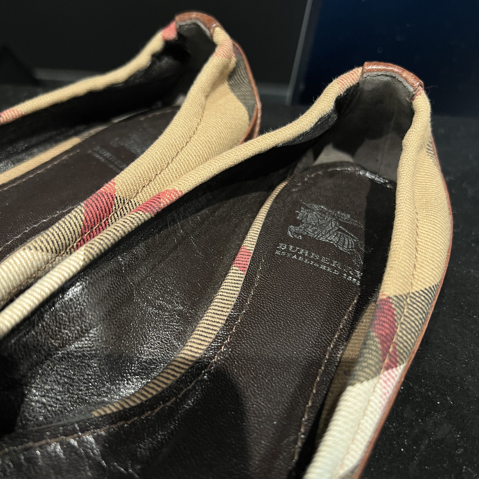 Burberry Burberry Flats - 7