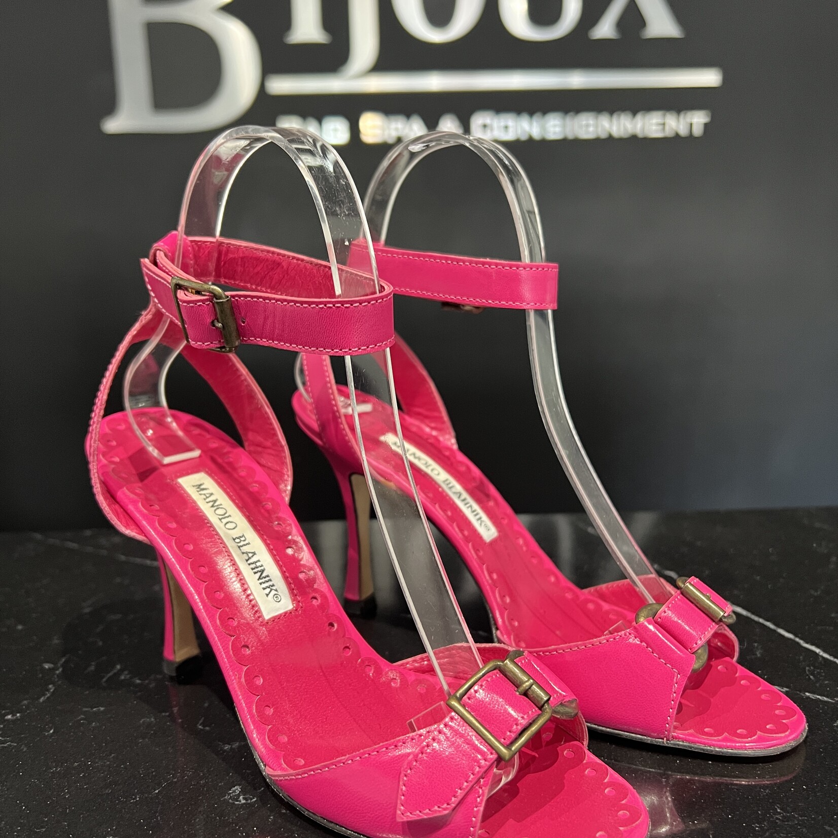 Manolo Blahnik Manolo Blahnik Red Strap Heels - 36