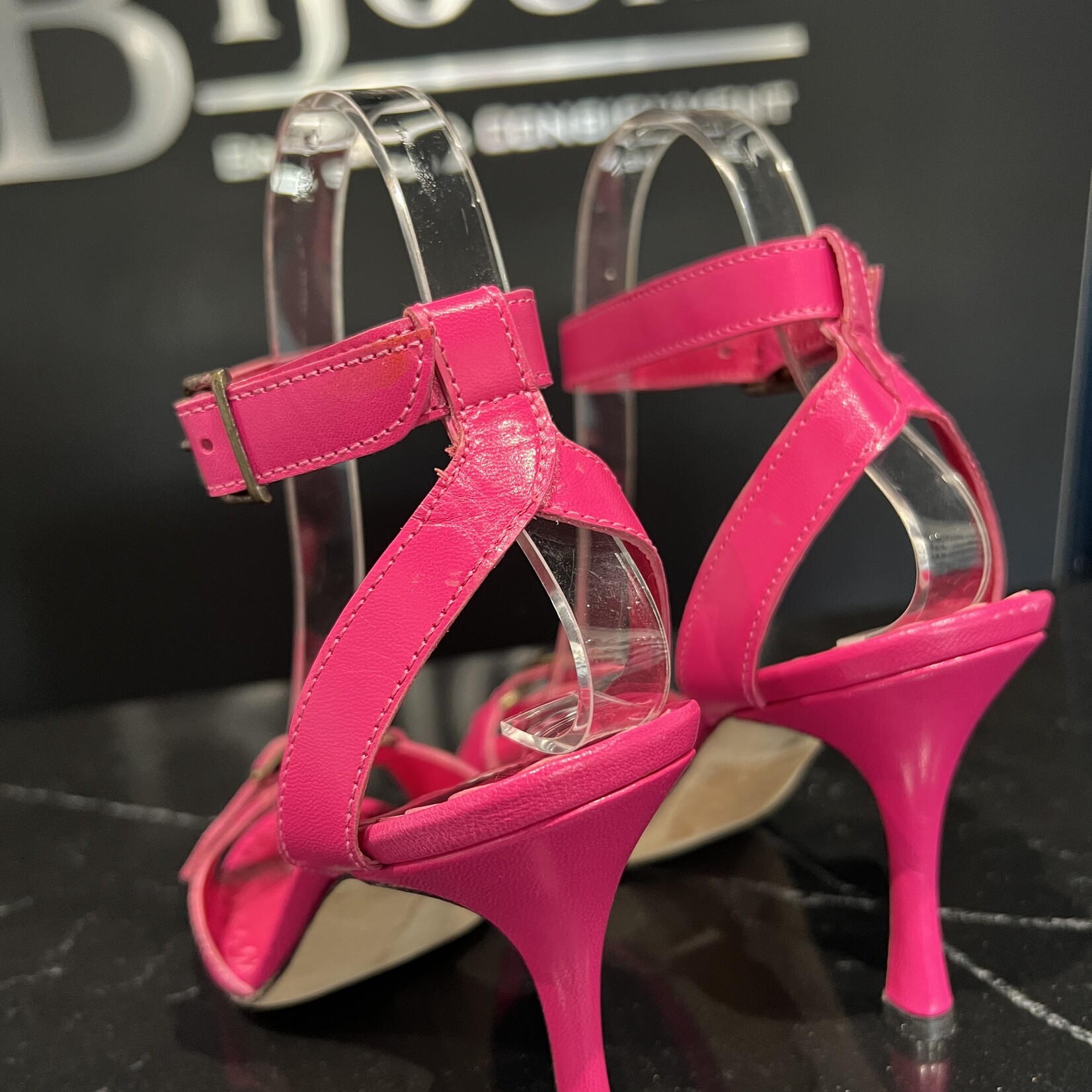 Manolo Blahnik Manolo Blahnik Red Strap Heels - 36