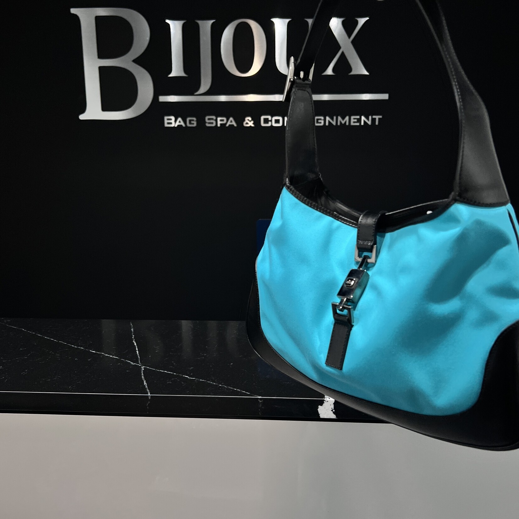 Gucci SOLD - Gucci Jackie Teal Cloth