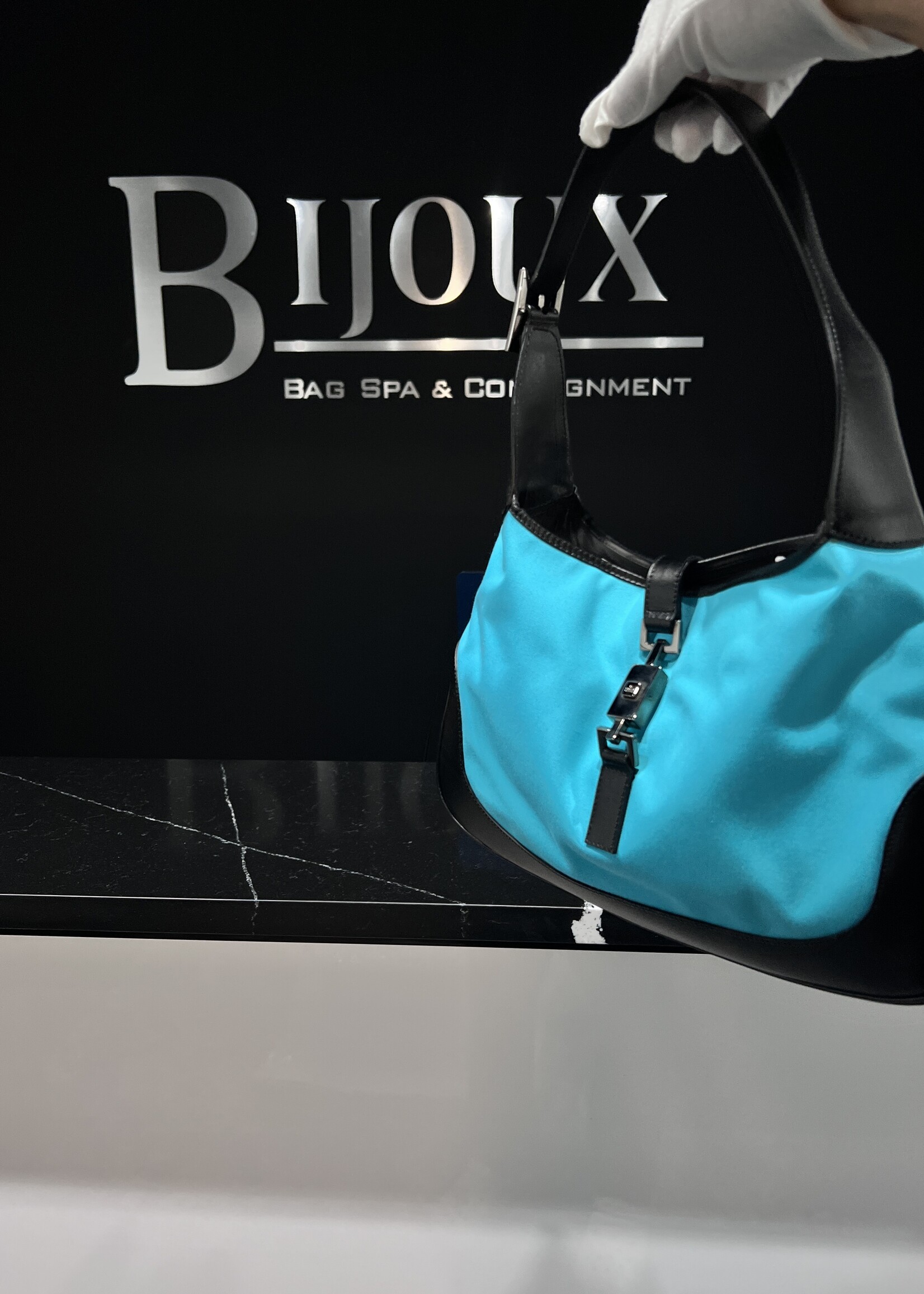 Gucci SOLD - Gucci Jackie Teal Cloth