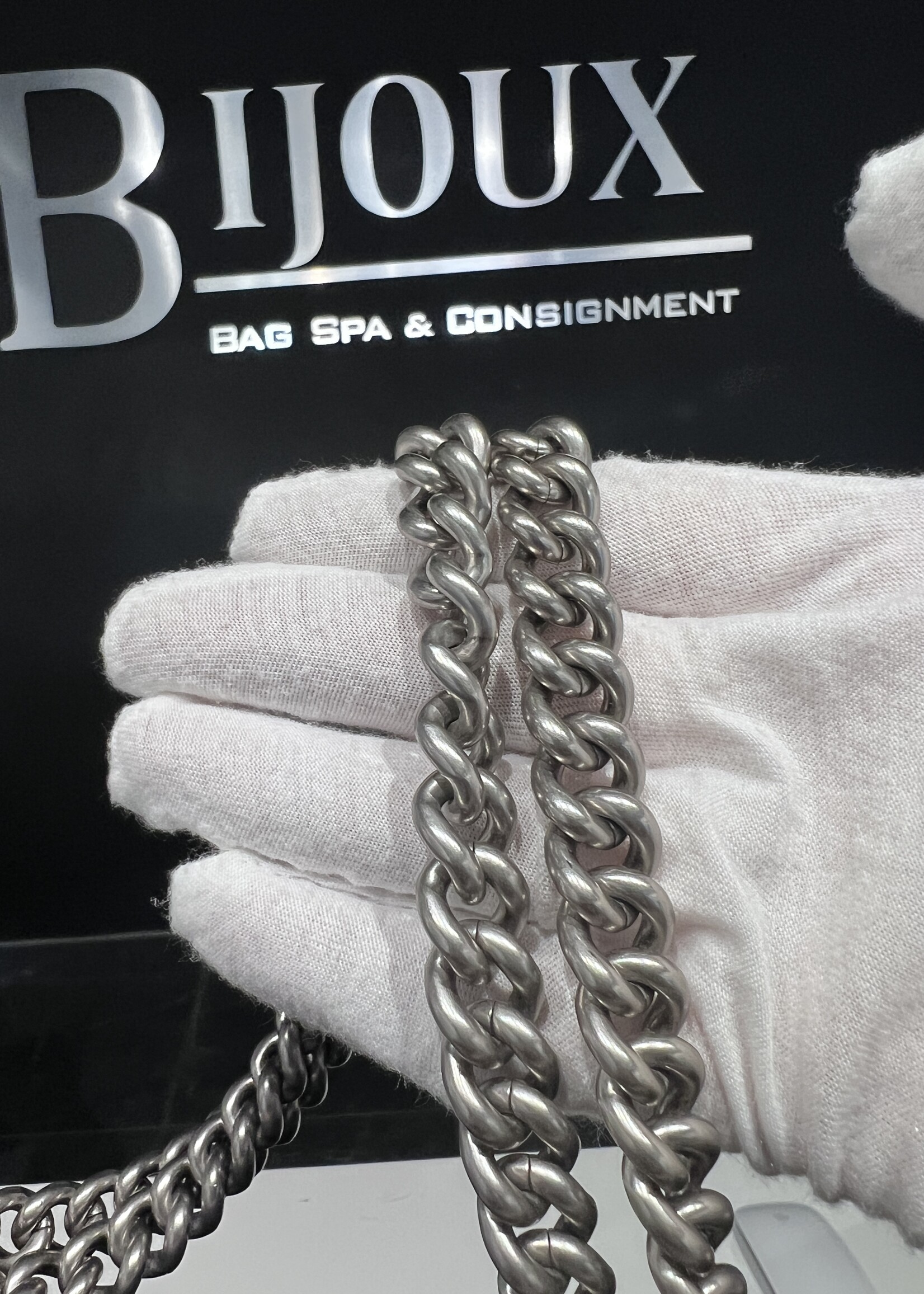 Gucci Gucci Grey Dionysus Crystal