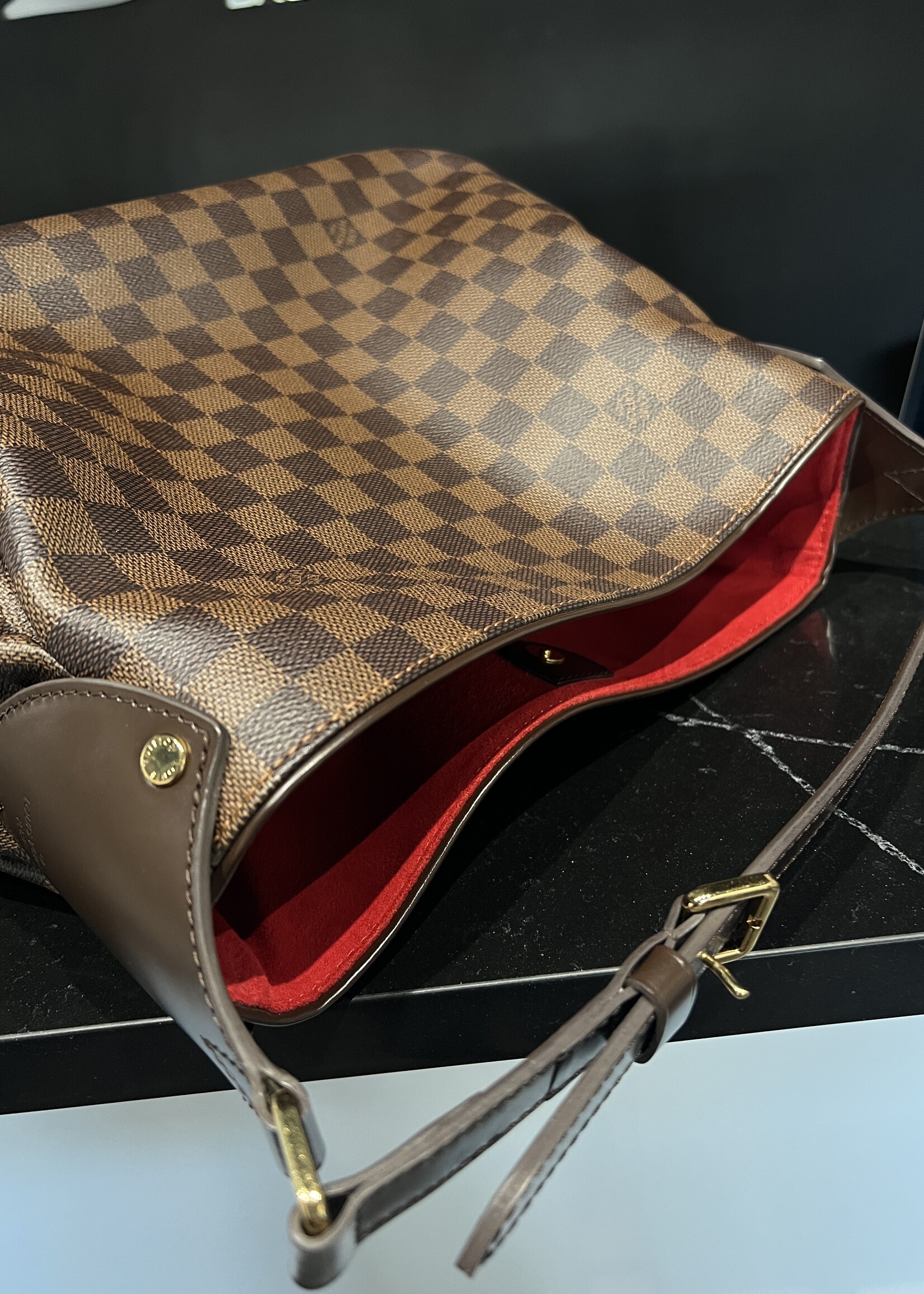 Louis Vuitton SOLD - Louis Vuitton Reggia Damier Ebene
