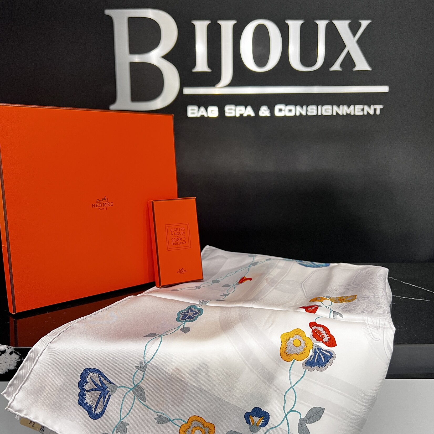 Hermes Hermes Carre Twill Scarf 90