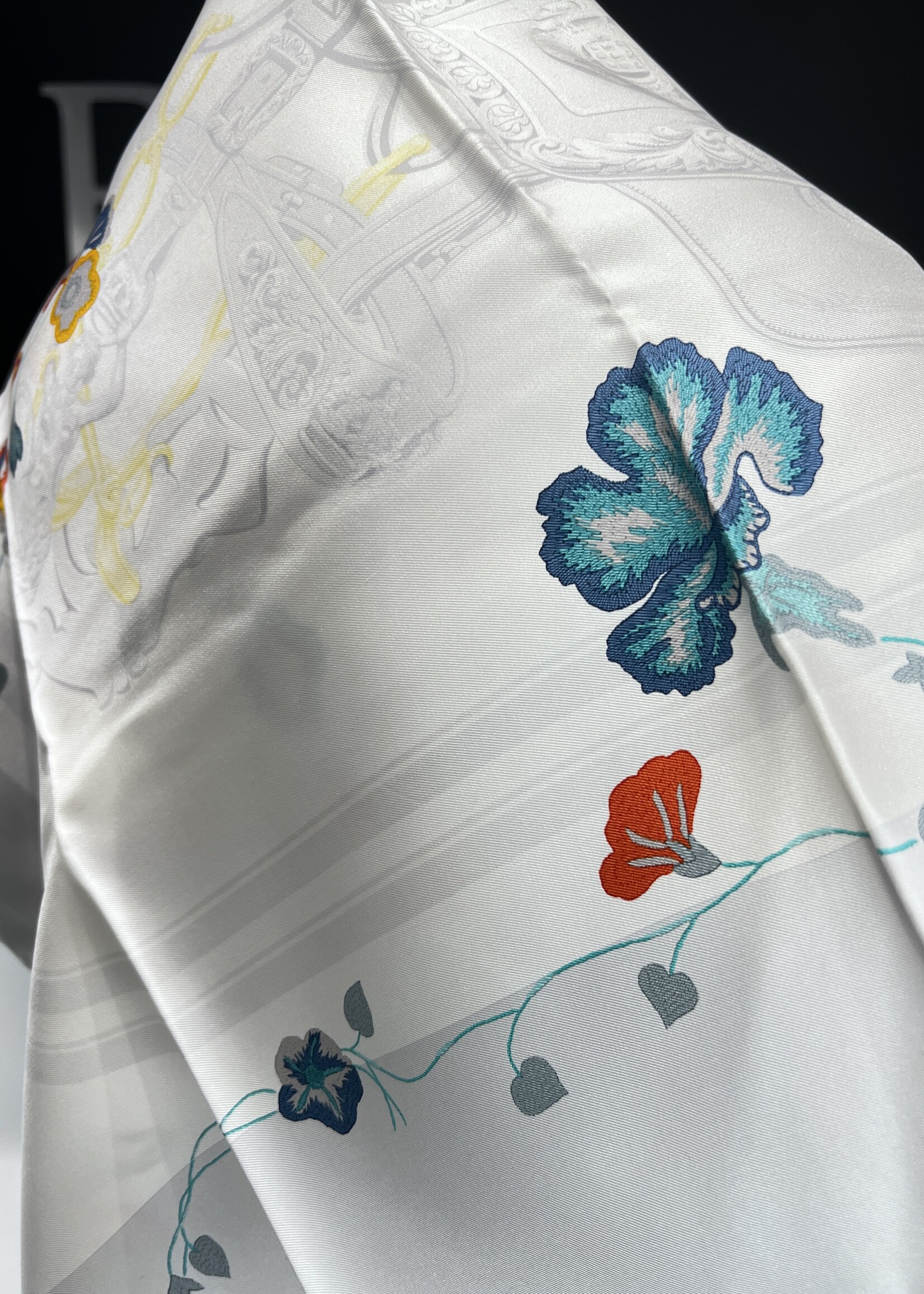 Hermes Hermes Carre Twill Scarf 90