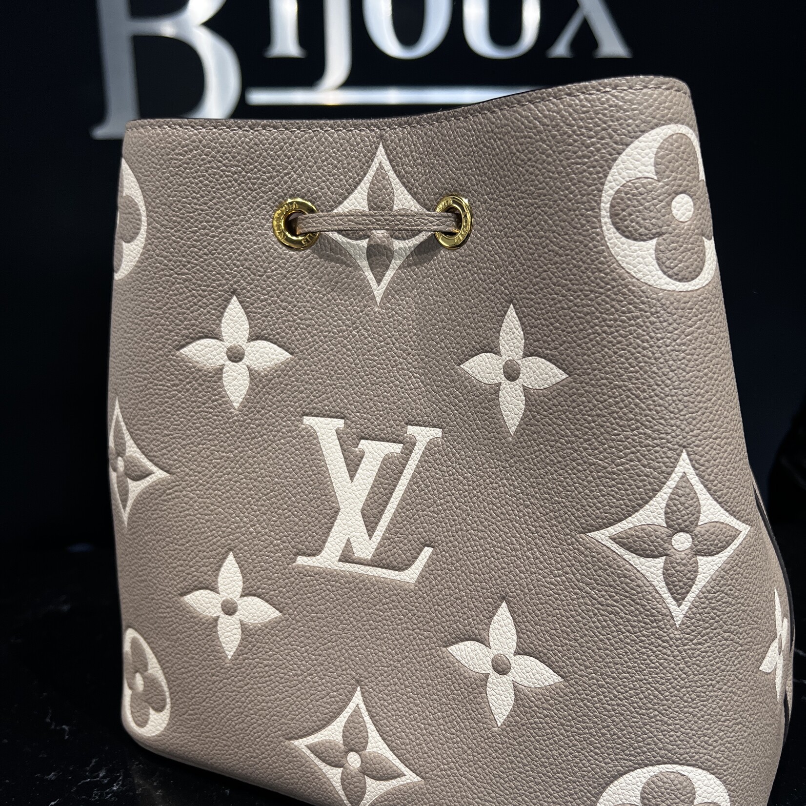 Louis Vuitton SOLD - Louis Vuitton NoeNoe Empreinte MM Nude