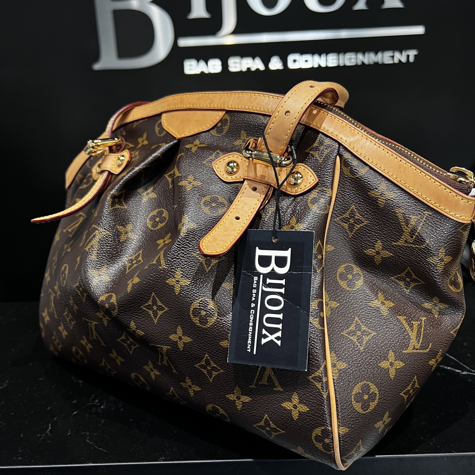 Louis Vuitton SOLD - Louis Vuitton Tivoli GM