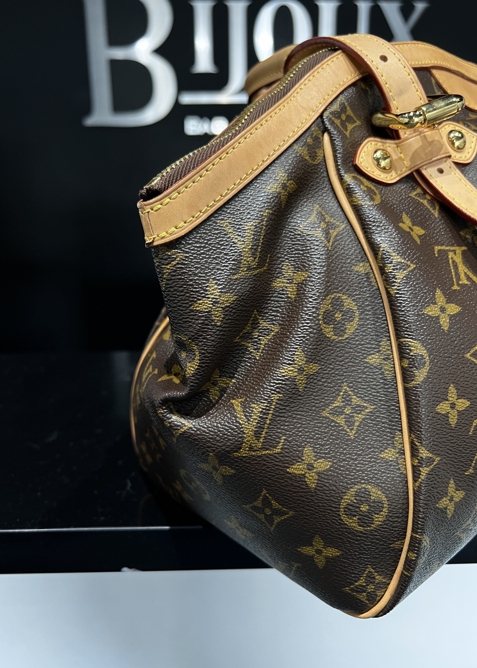 Louis Vuitton SOLD - Louis Vuitton Tivoli GM