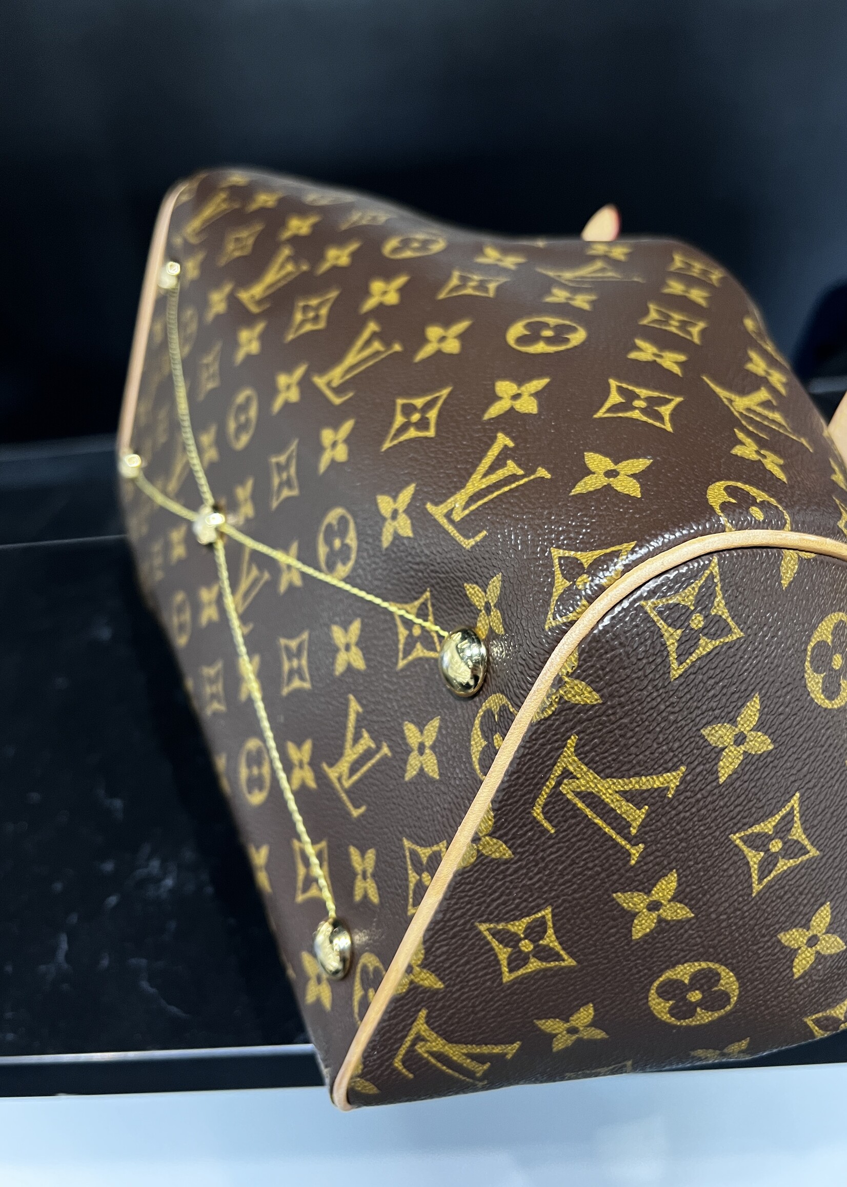 Louis Vuitton SOLD - Louis Vuitton Tivoli GM
