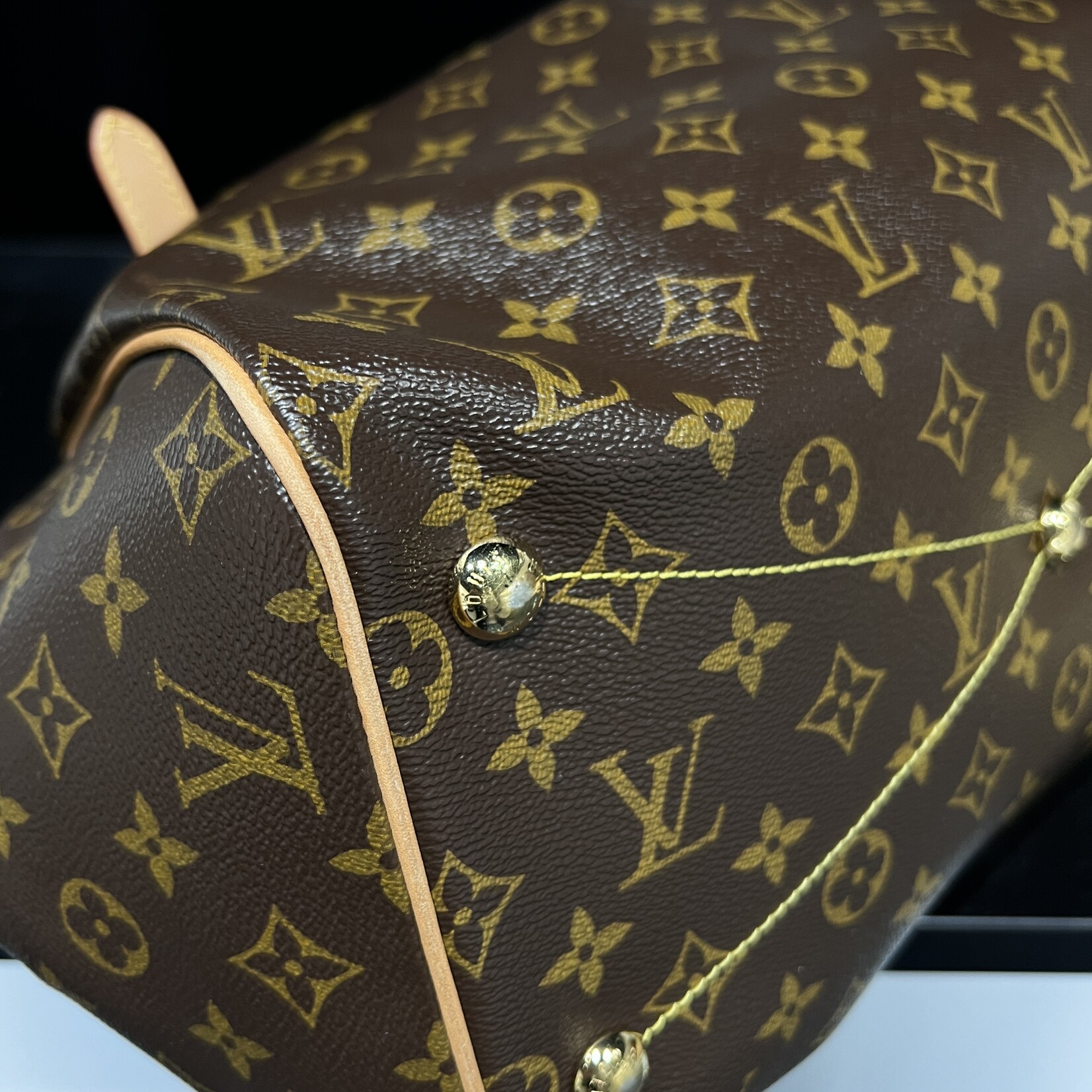 Louis Vuitton SOLD - Louis Vuitton Tivoli GM