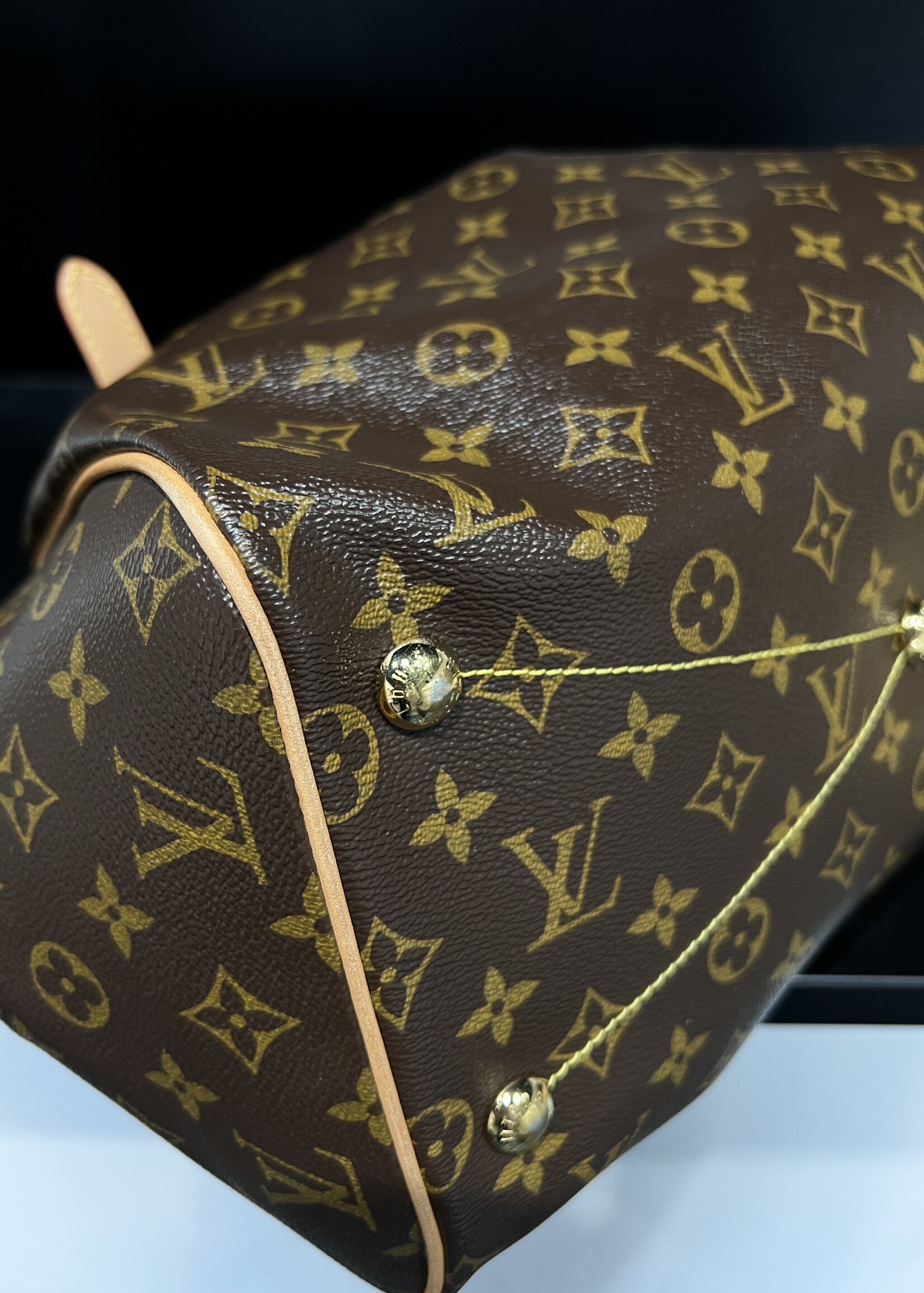Louis Vuitton SOLD - Louis Vuitton Tivoli GM