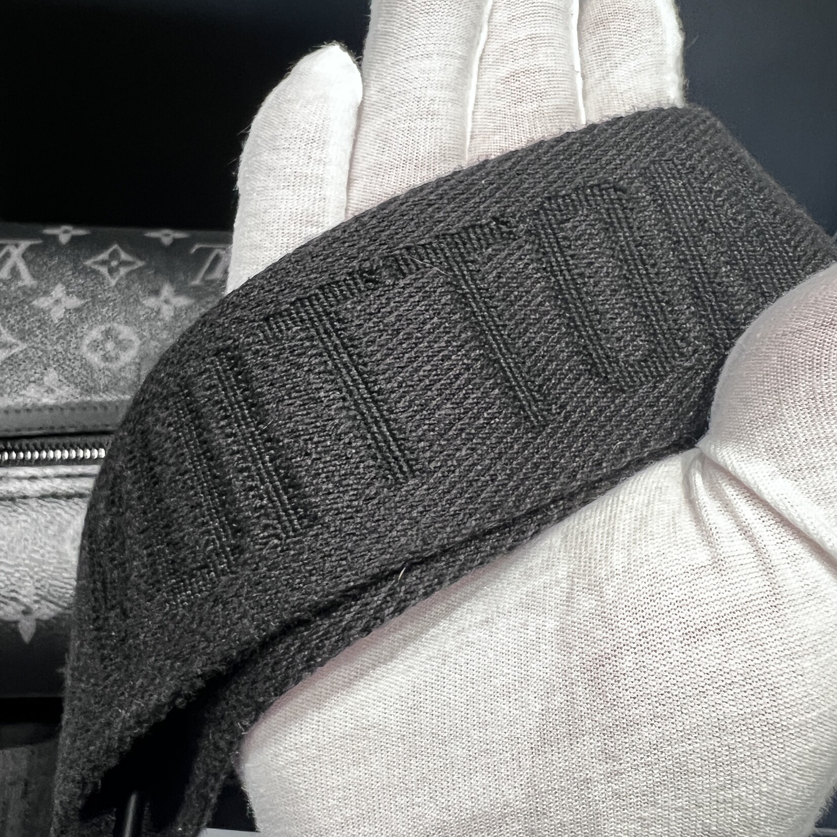 Louis Vuitton SOLD- Louis Vuitton Monogram Eclipse S-Cape