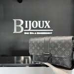 Louis Vuitton SOLD- Louis Vuitton Monogram Eclipse S-Cape