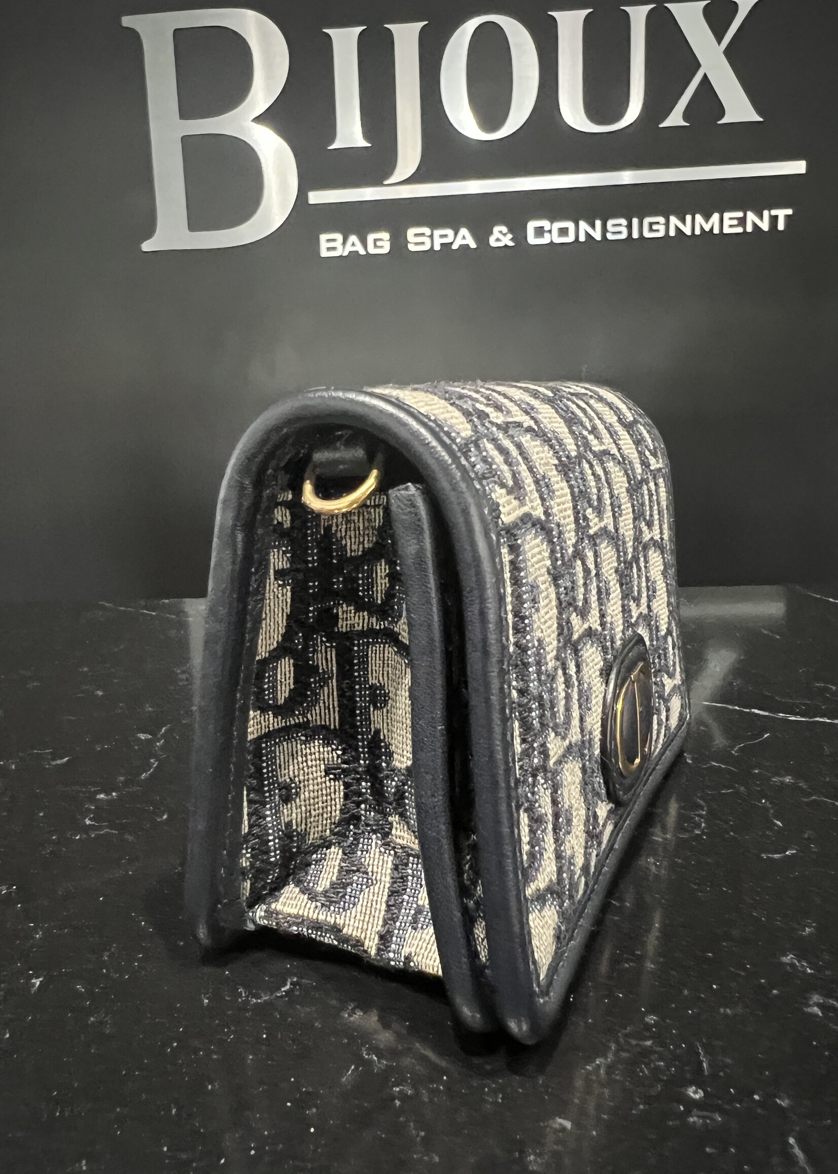 Christian Dior SOLD- Christian Dior Montaigne 30 Nano Chain Pouch