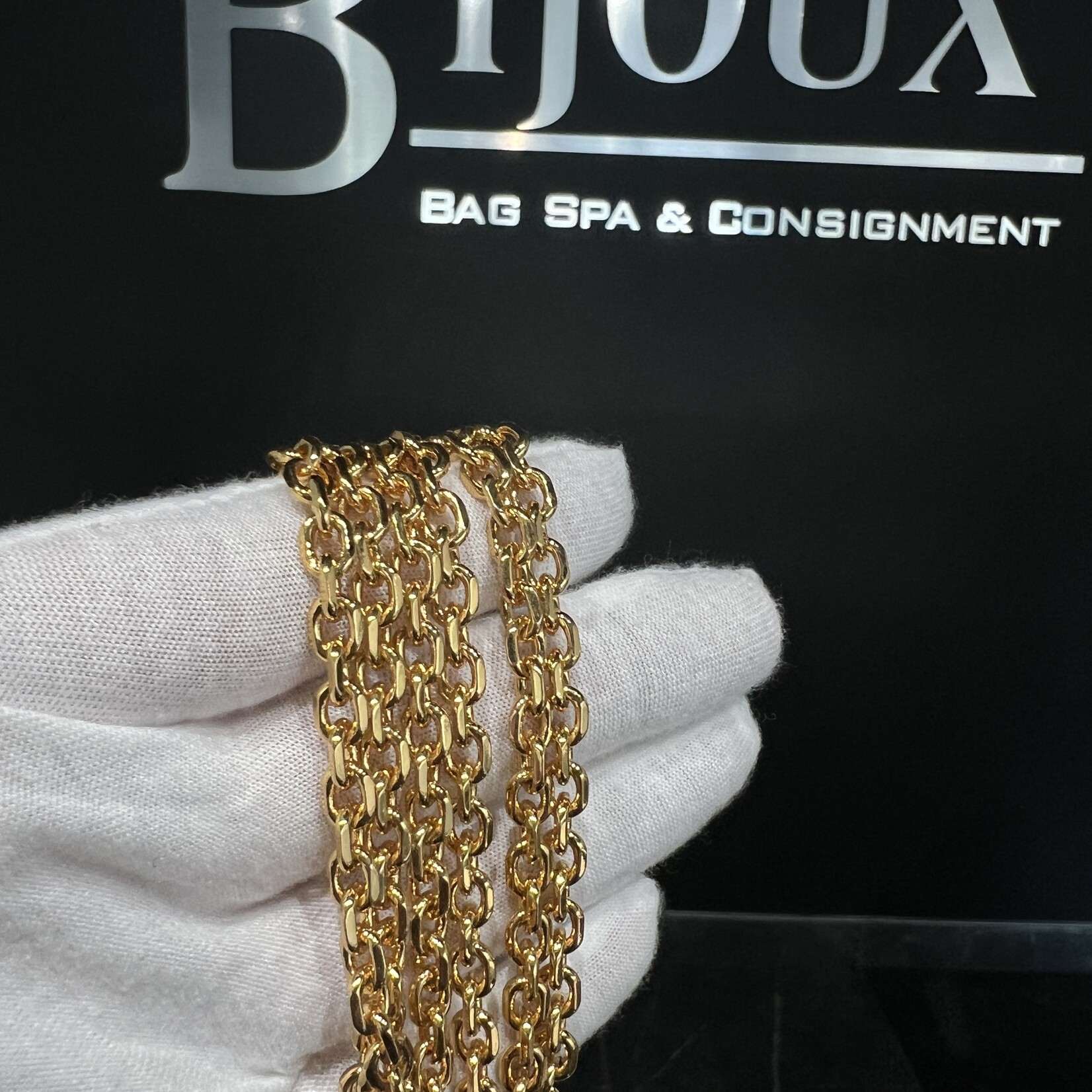 Christian Dior SOLD- Christian Dior Montaigne 30 Nano Chain Pouch