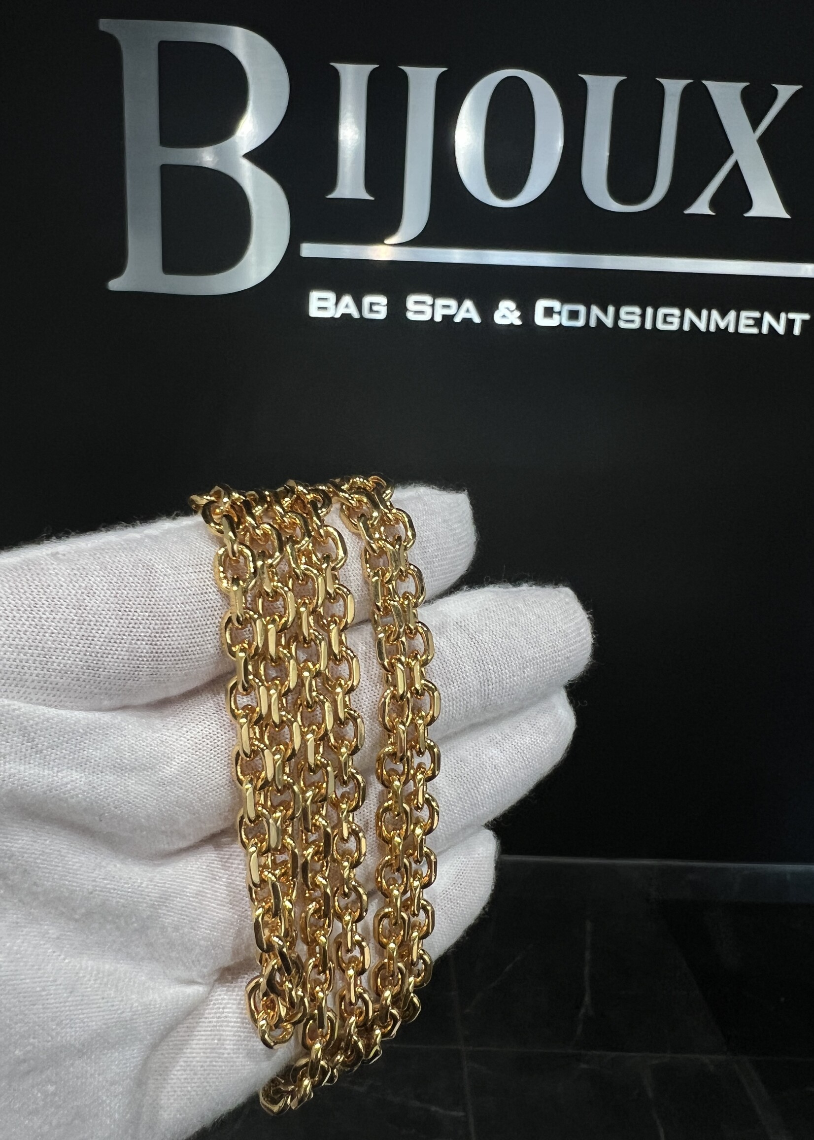 Christian Dior SOLD- Christian Dior Montaigne 30 Nano Chain Pouch