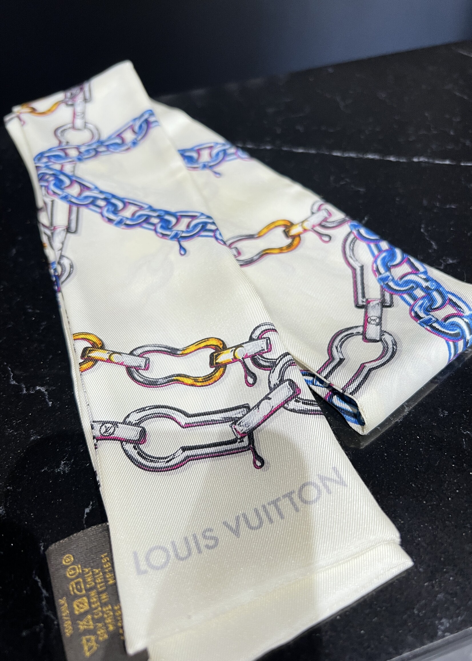 Louis Vuitton SOLD - Louis Vuitton Monogram Chain Bandeau White