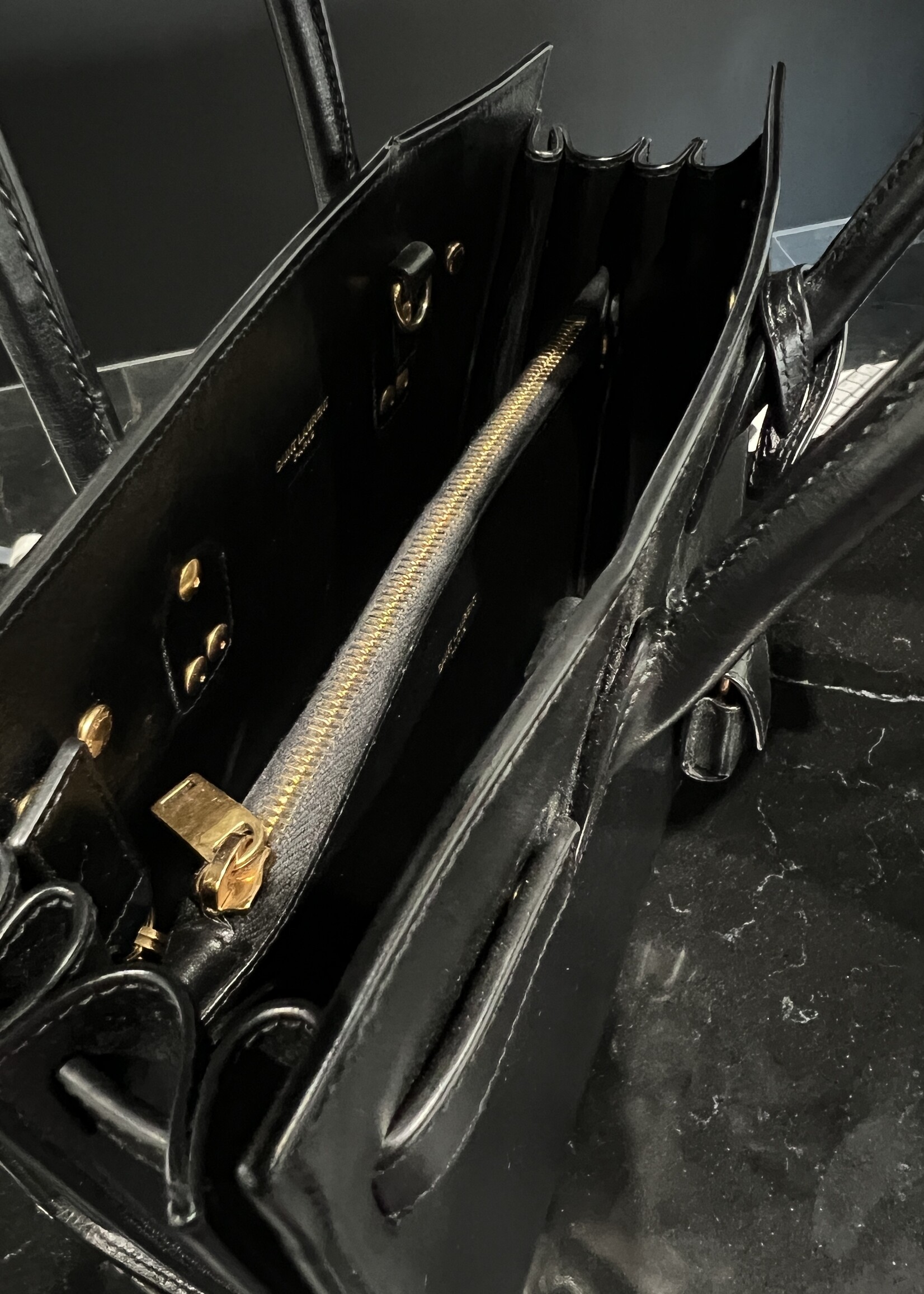 Saint Laurent SOLD - Saint Laurent Sac De Jour Baby Black