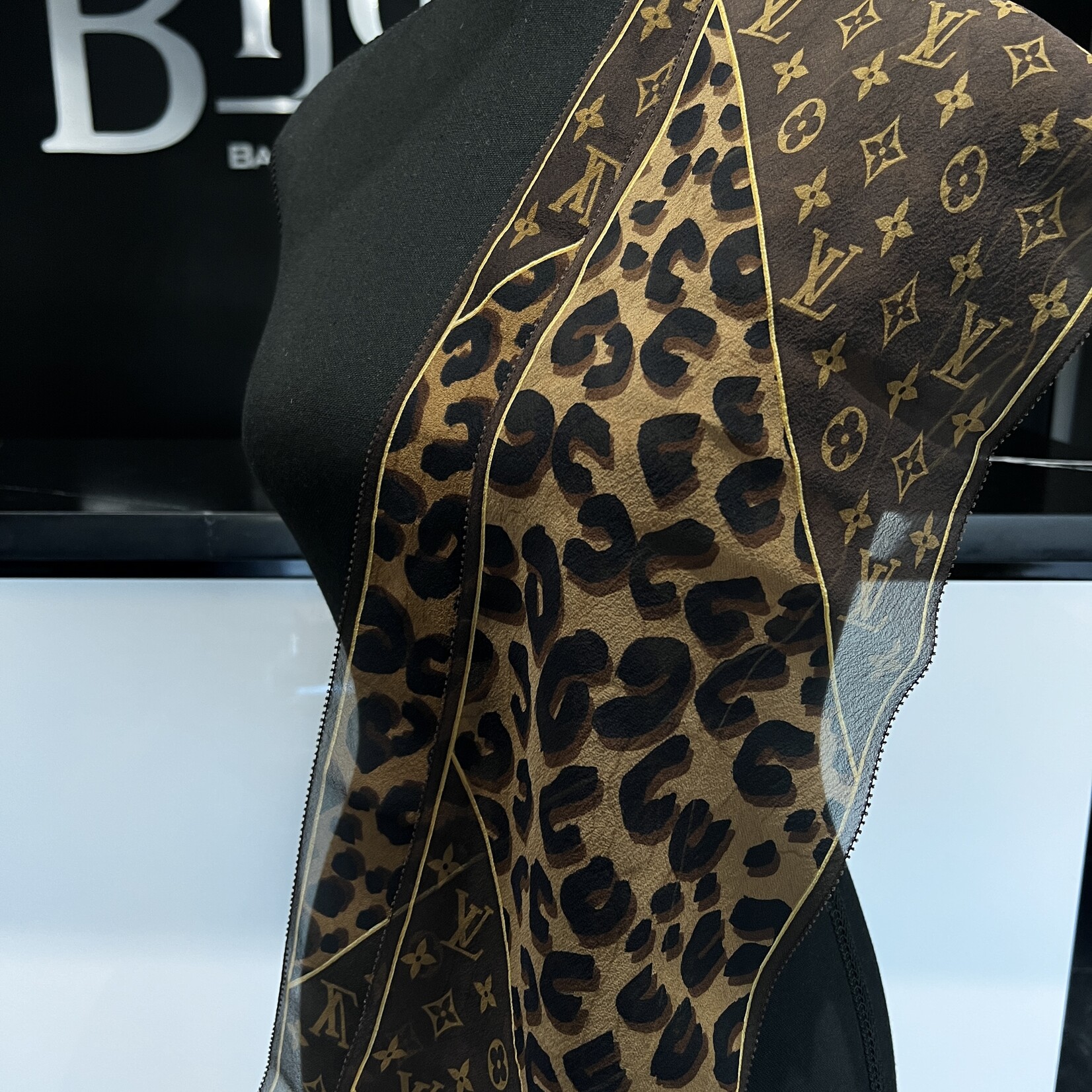 Louis Vuitton SOLD - Louis Vuitton Brown Cheetah Scarf