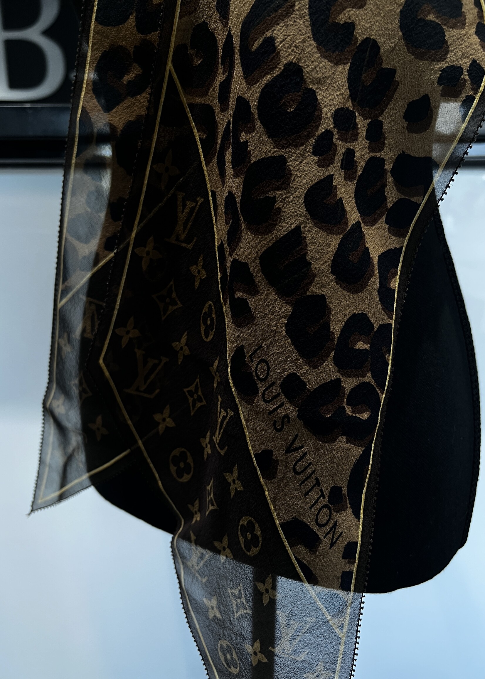 Louis Vuitton SOLD - Louis Vuitton Brown Cheetah Scarf