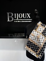 Louis Vuitton SOLD - Louis Vuitton Ultimate Square Scarf Monogram