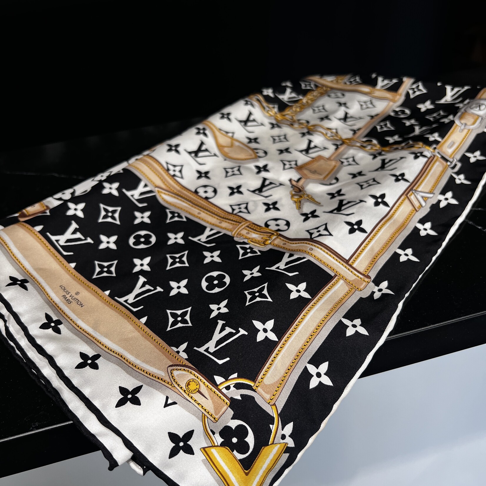 Louis Vuitton SOLD - Louis Vuitton Ultimate Square Scarf Monogram
