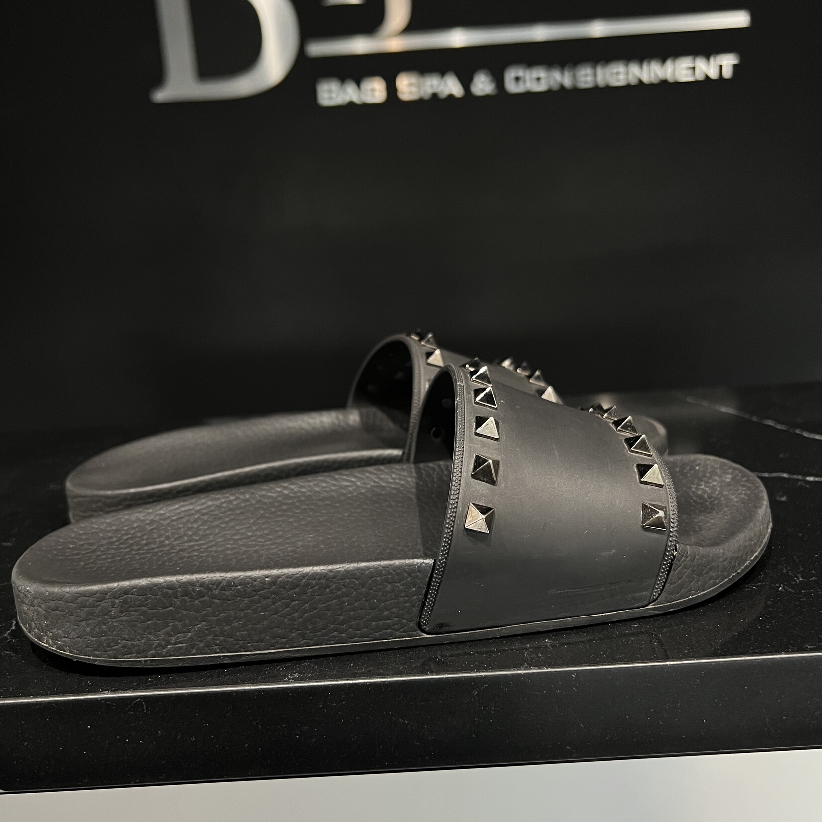 Valentino Valentino  Rubber Rockstud Slides