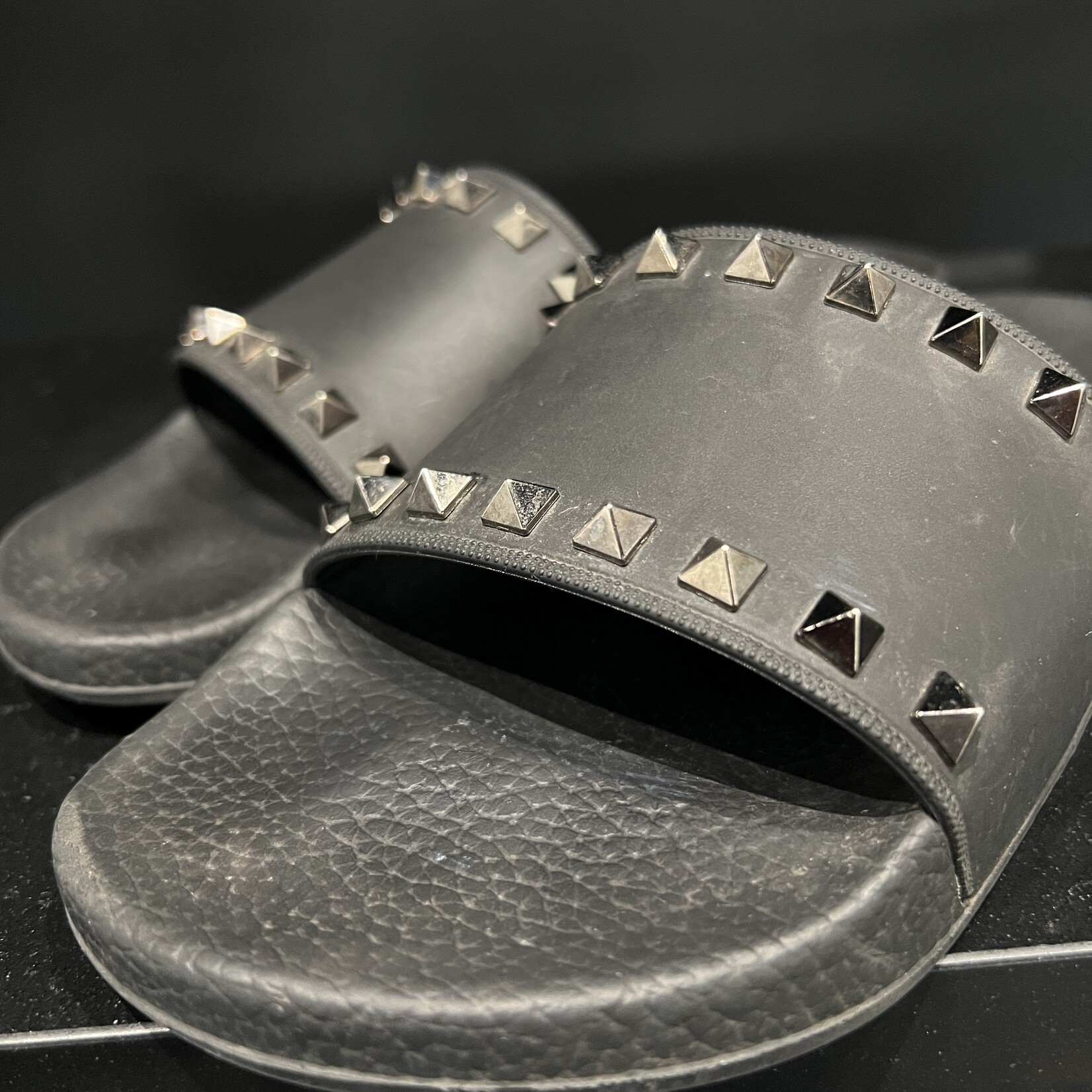 Valentino Valentino  Rubber Rockstud Slides