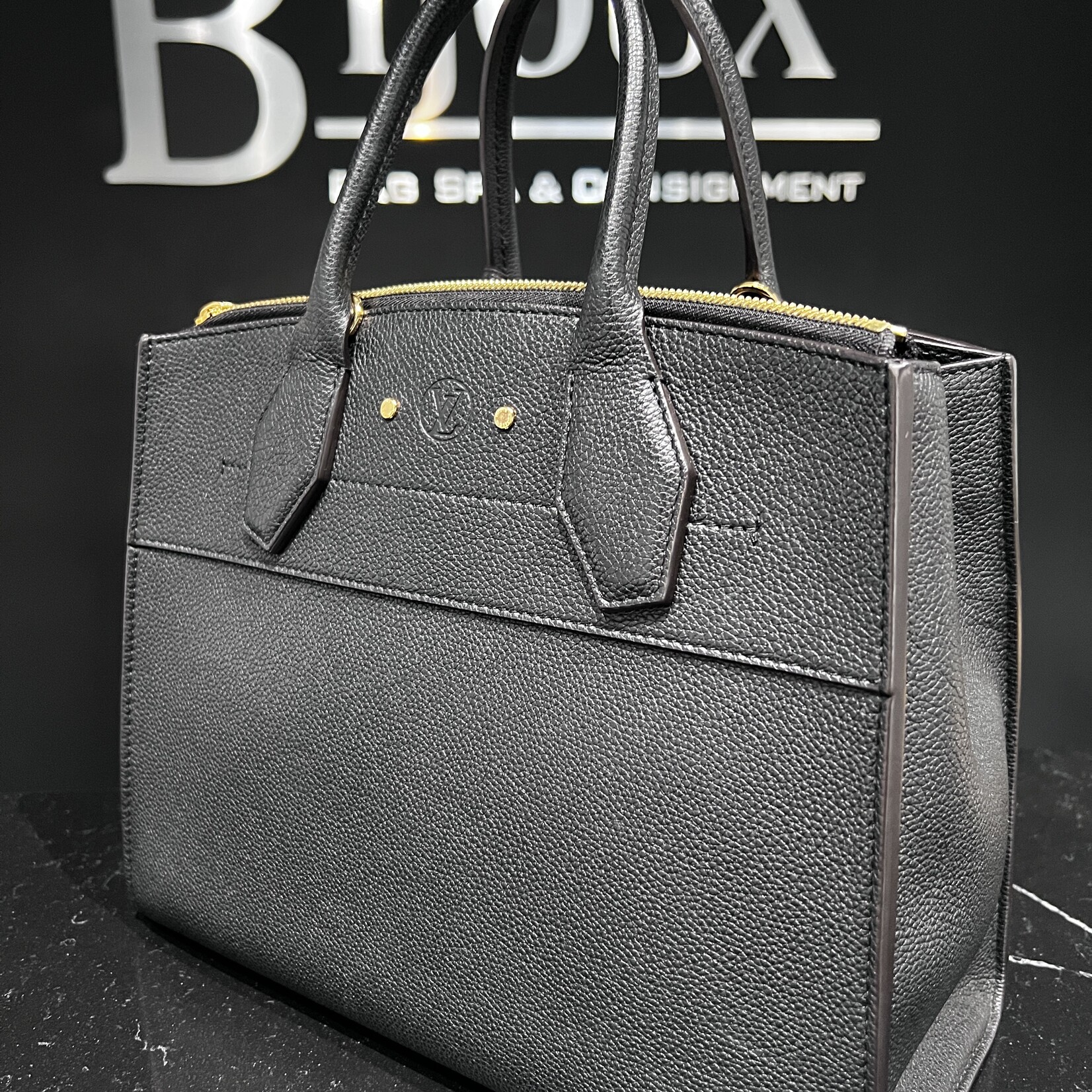 Louis Vuitton SOLD -Louis Vuitton Steamer MM