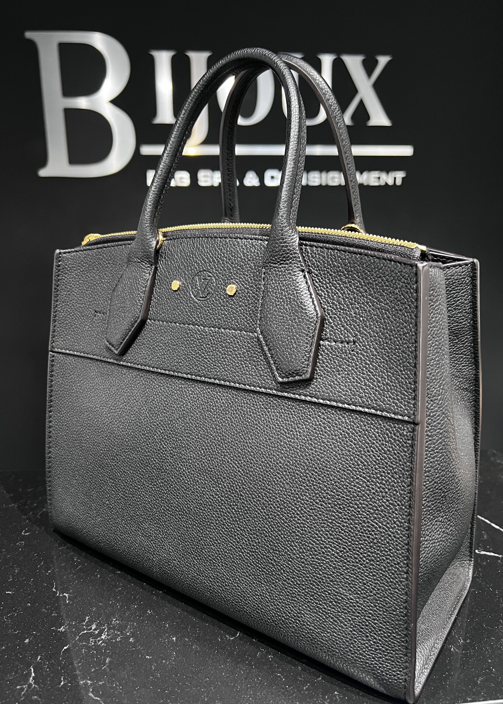 Louis Vuitton SOLD -Louis Vuitton Steamer MM