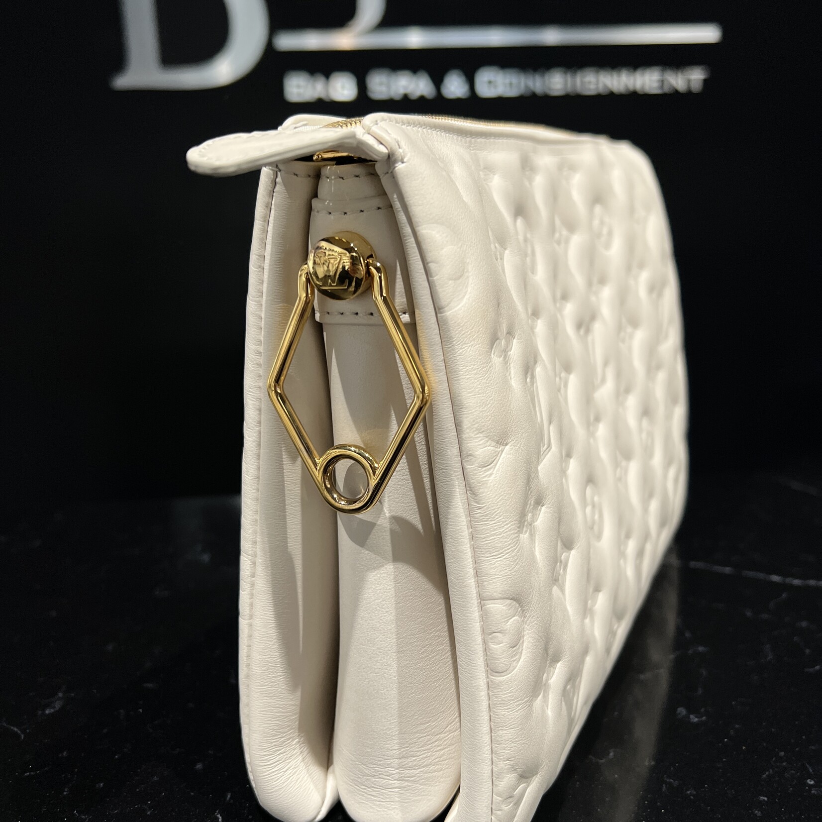 Louis Vuitton Louis Vuitton Coussin PM White