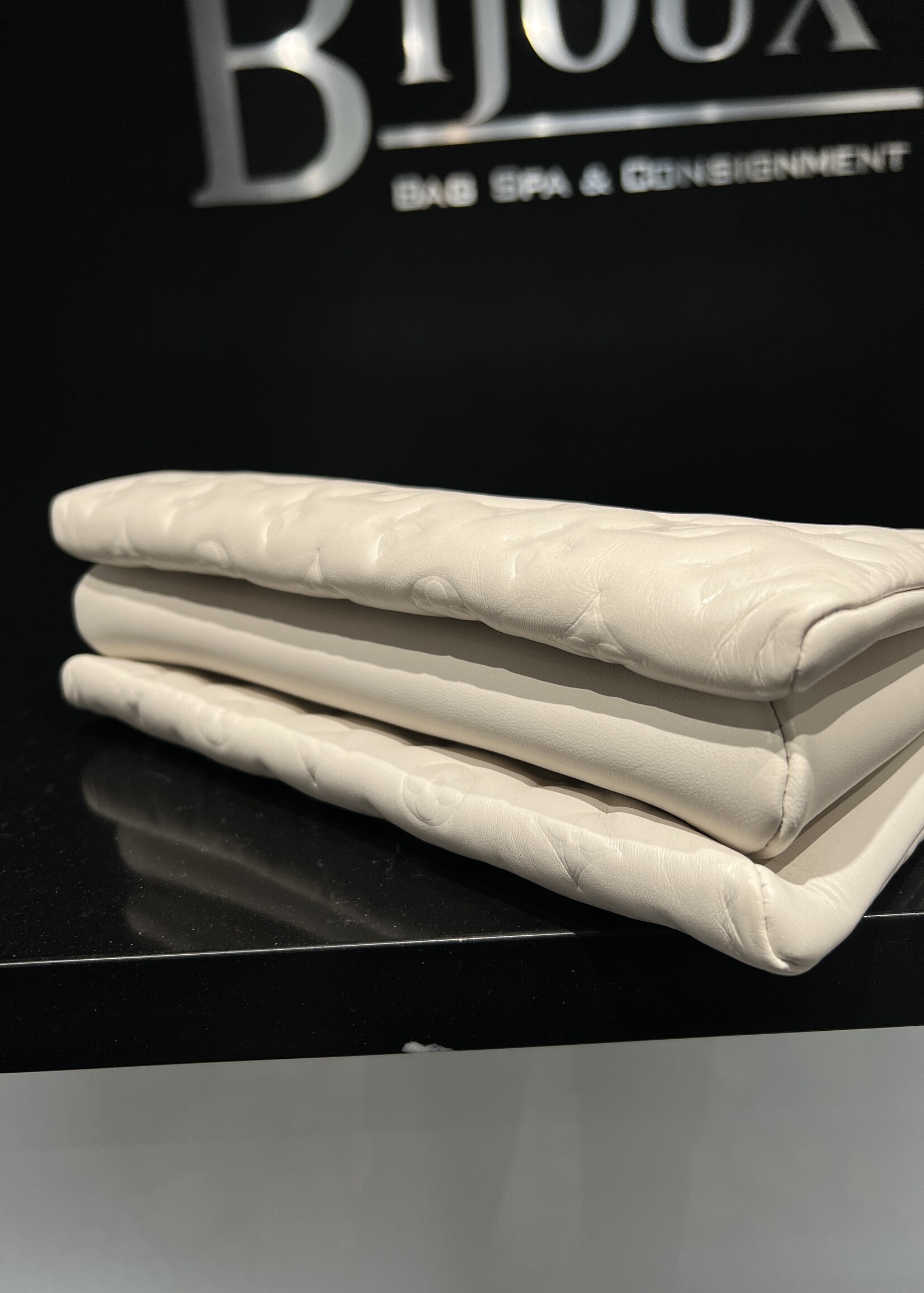 Louis Vuitton Louis Vuitton Coussin PM White