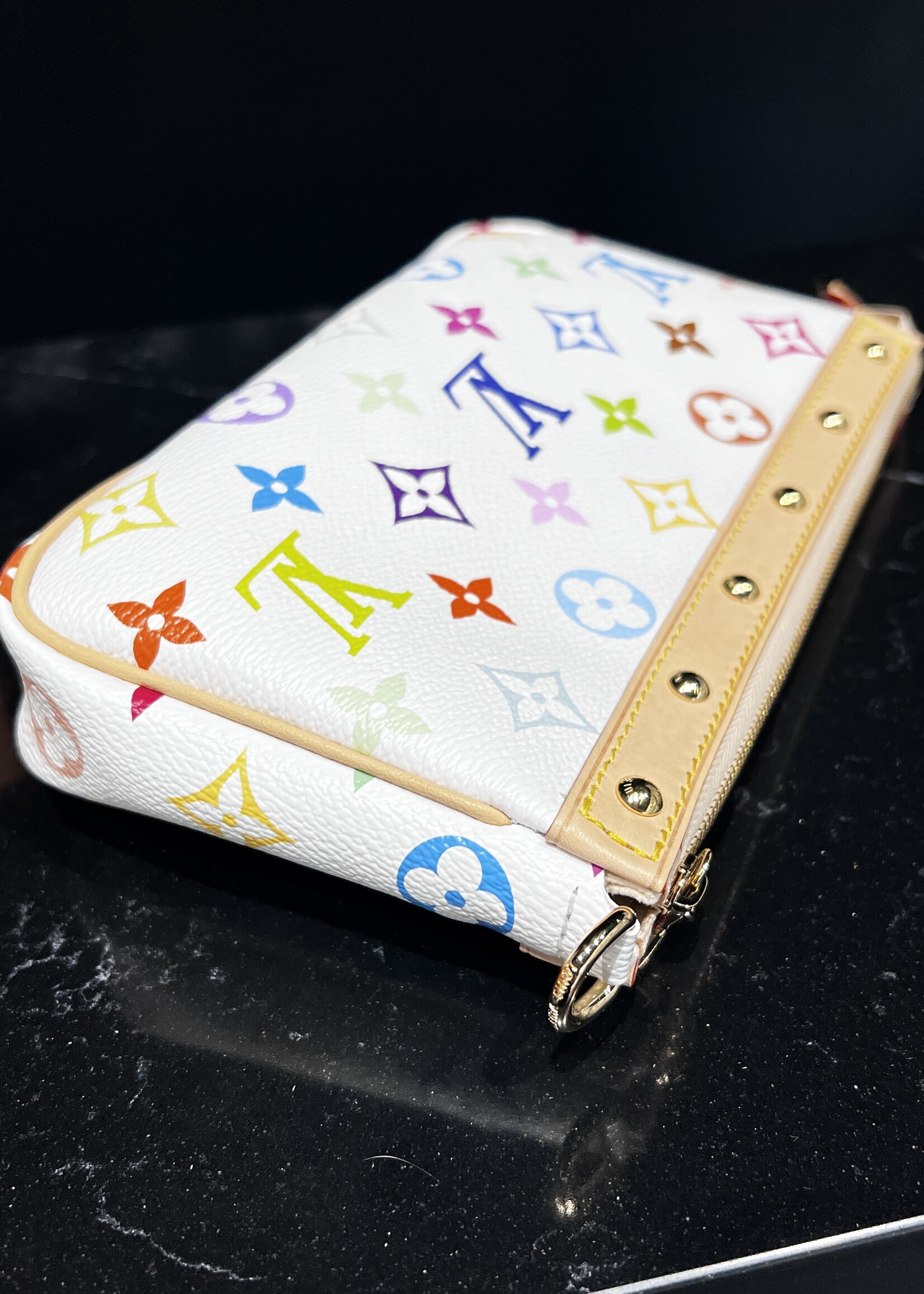 Louis Vuitton Louis Vuitton LV x Murakami Pochette Accessoires