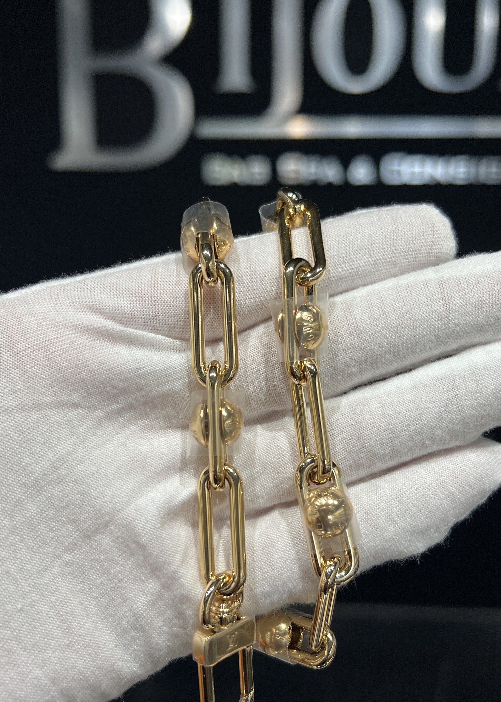 Louis Vuitton Louis Vuitton LV x Murakami Pochette Accessoires