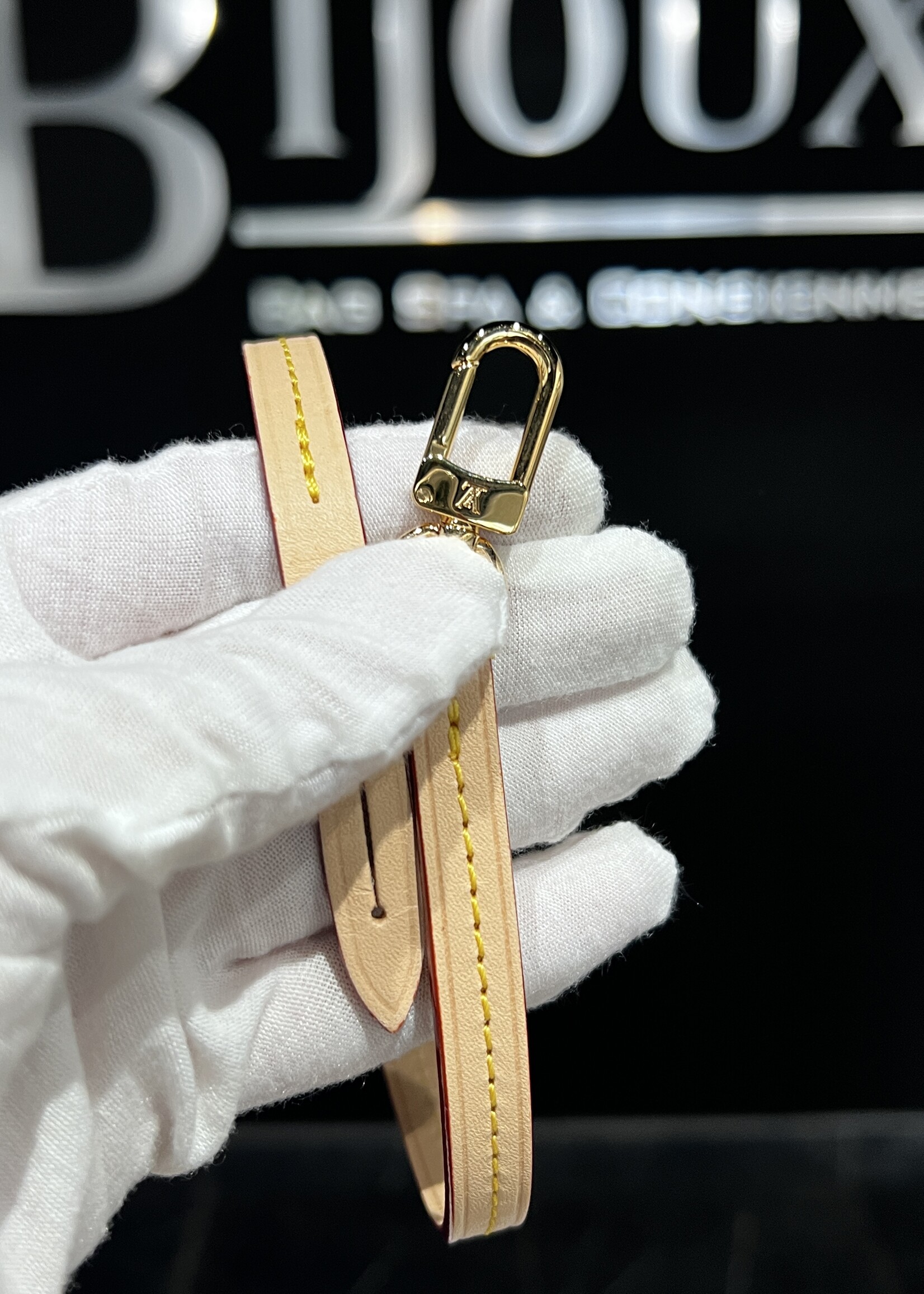 Louis Vuitton Louis Vuitton LV x Murakami Pochette Accessoires