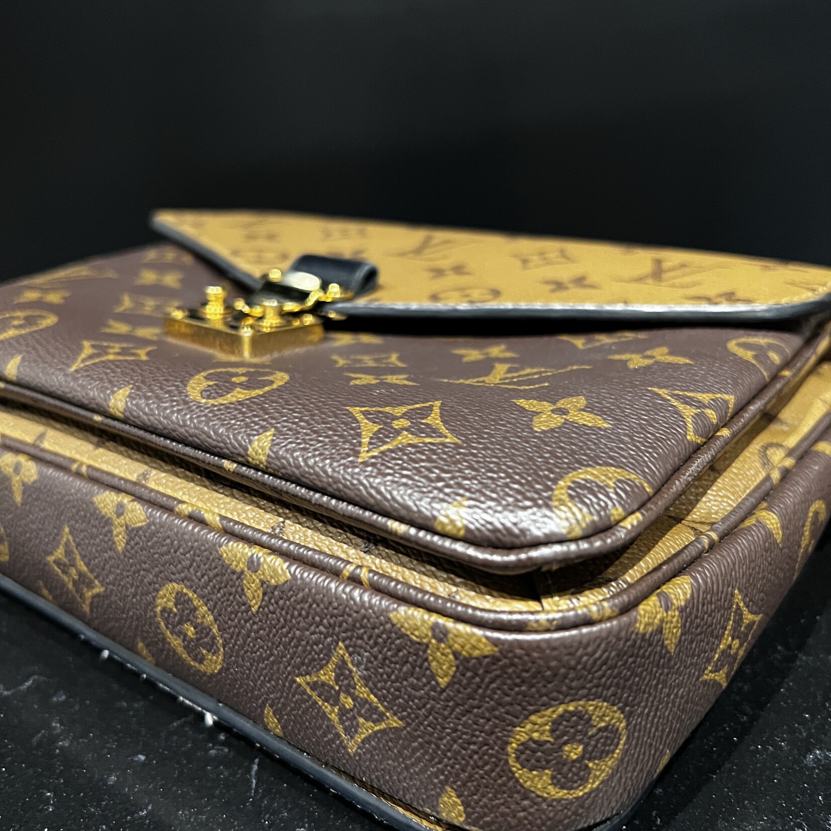 Louis Vuitton SOLD - Louis Vuitton Pochette Metis Reverse