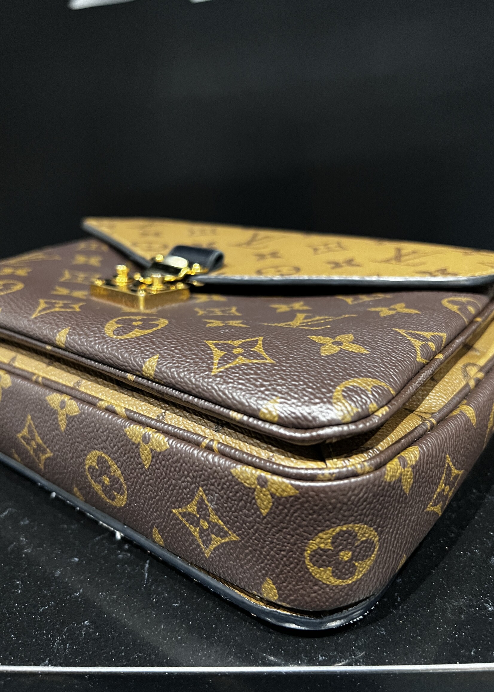 Louis Vuitton SOLD - Louis Vuitton Pochette Metis Reverse