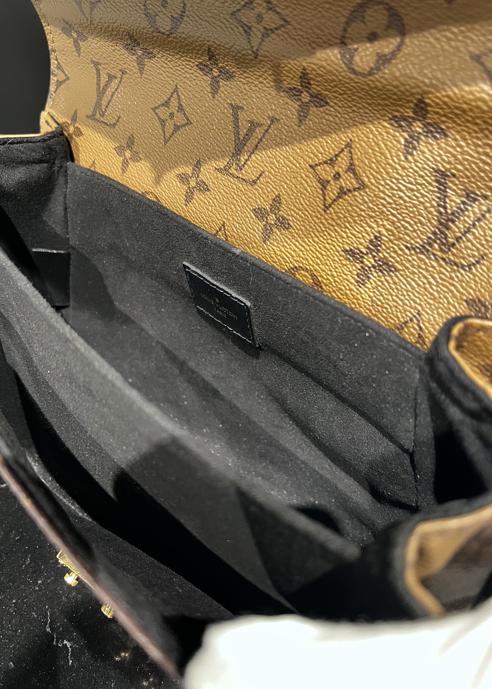 Louis Vuitton SOLD - Louis Vuitton Pochette Metis Reverse