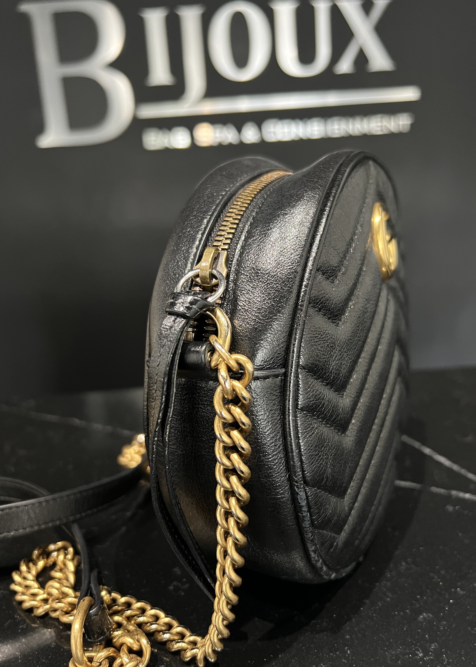 Gucci Gucci Marmont Mini Round Bag