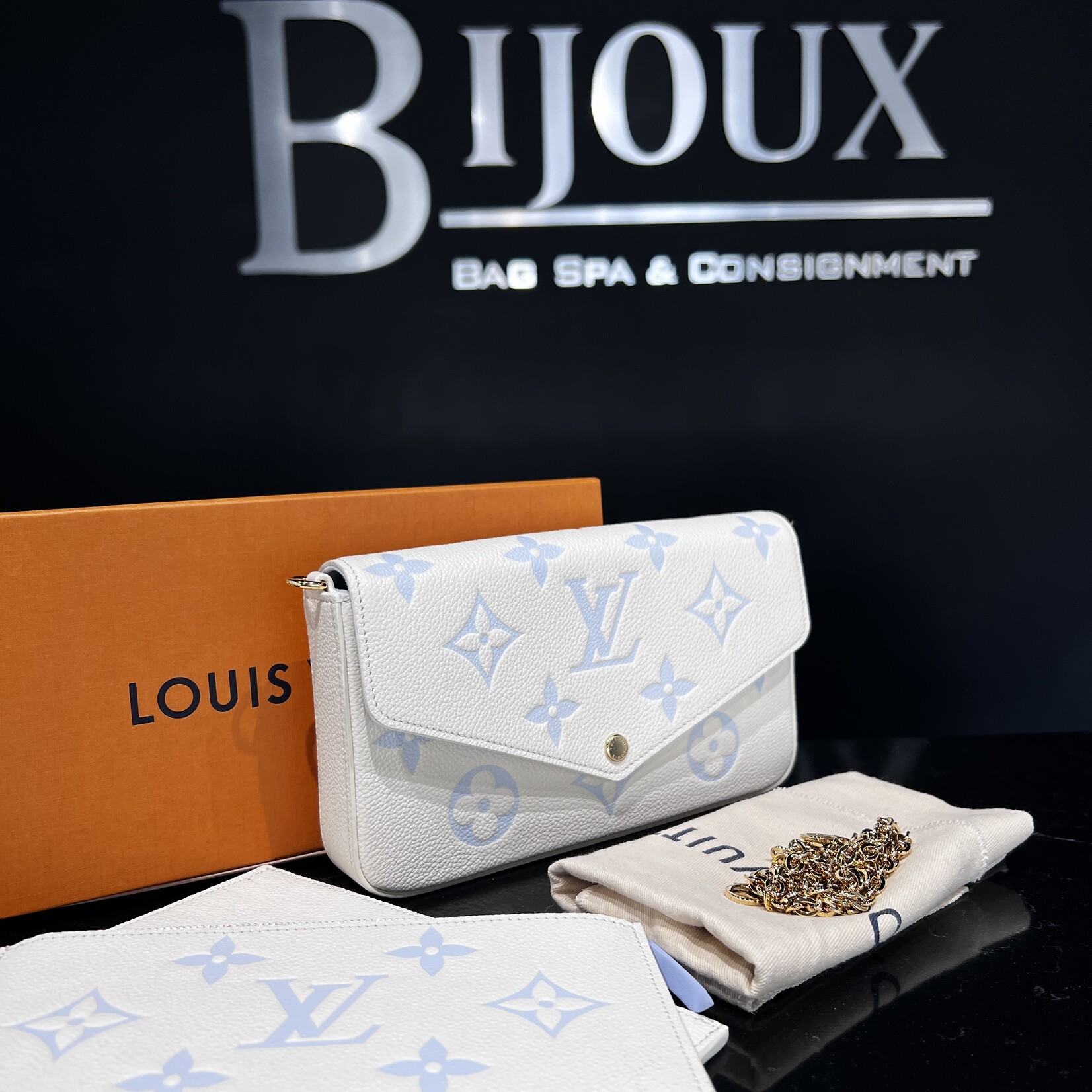 Louis Vuitton SOLD- Louis Vuitton Felicie pochette Bicolor