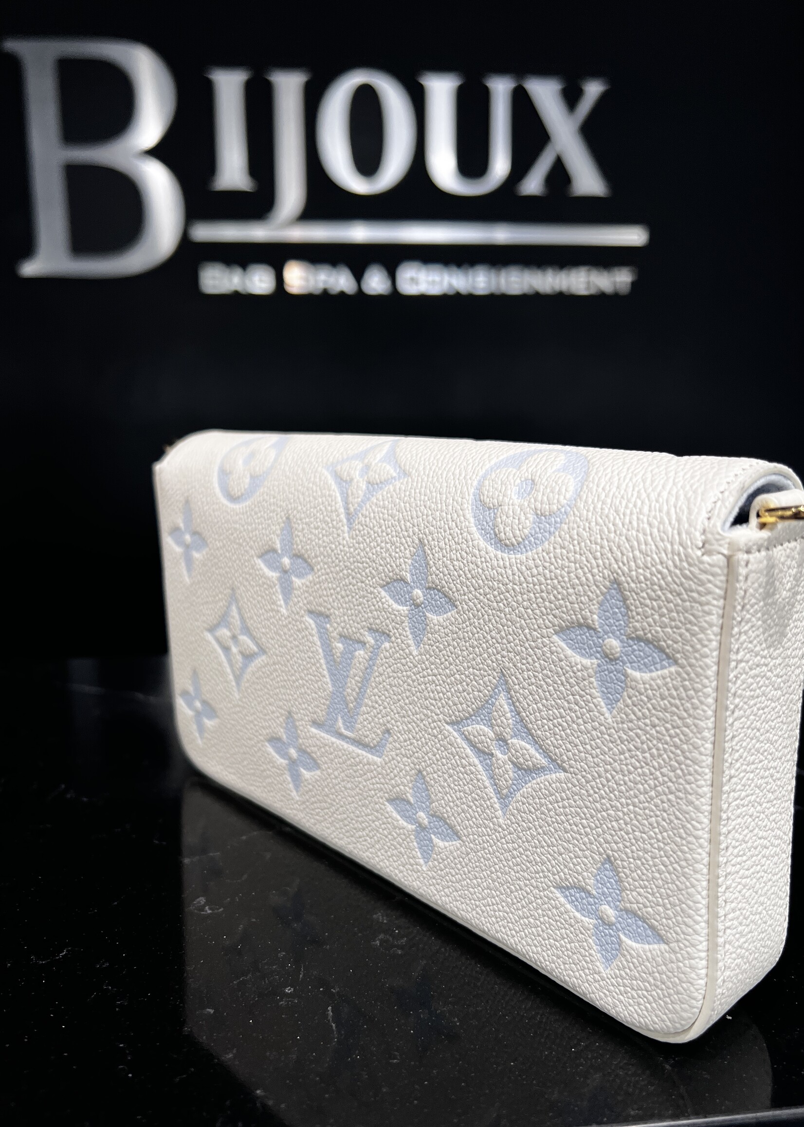 Louis Vuitton SOLD- Louis Vuitton Felicie pochette Bicolor