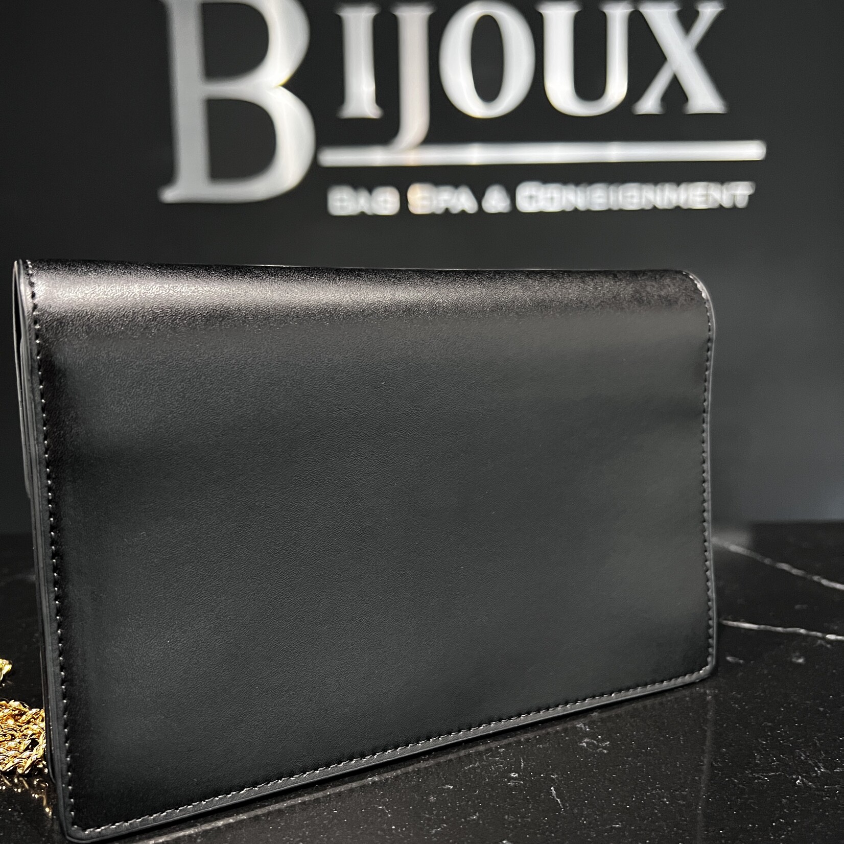 Fendi SOLD- Fendi F Logo Wallet on Chain