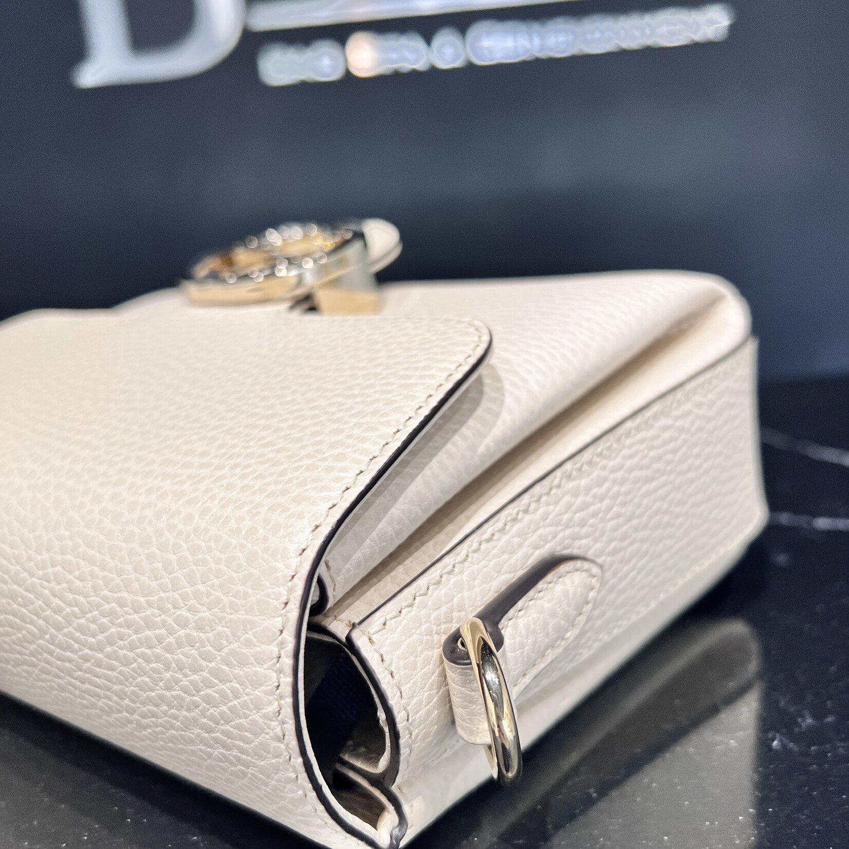 Gucci Gucci Small White Dollar Bag