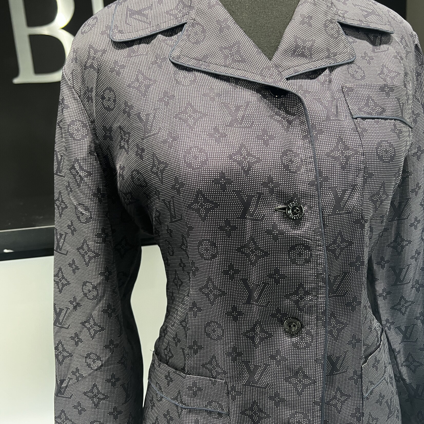 Louis Vuitton Louis Vuitton Inverted Mahina Pajama Shirt