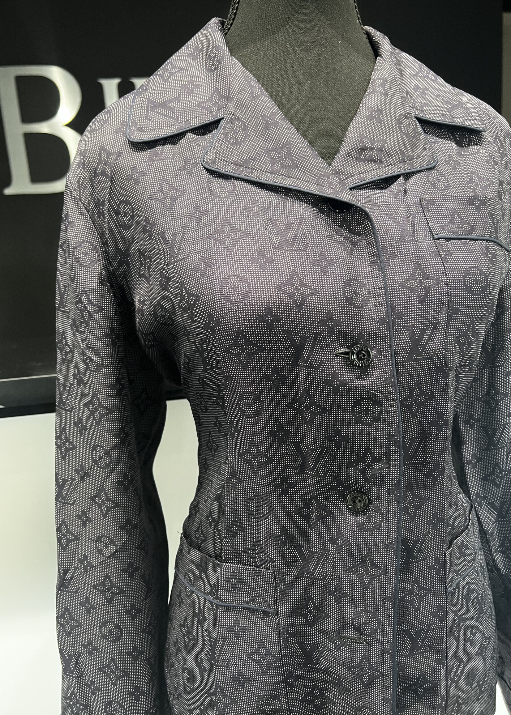 Louis Vuitton SOLD - Louis Vuitton Inverted Mahina Pajama Shirt