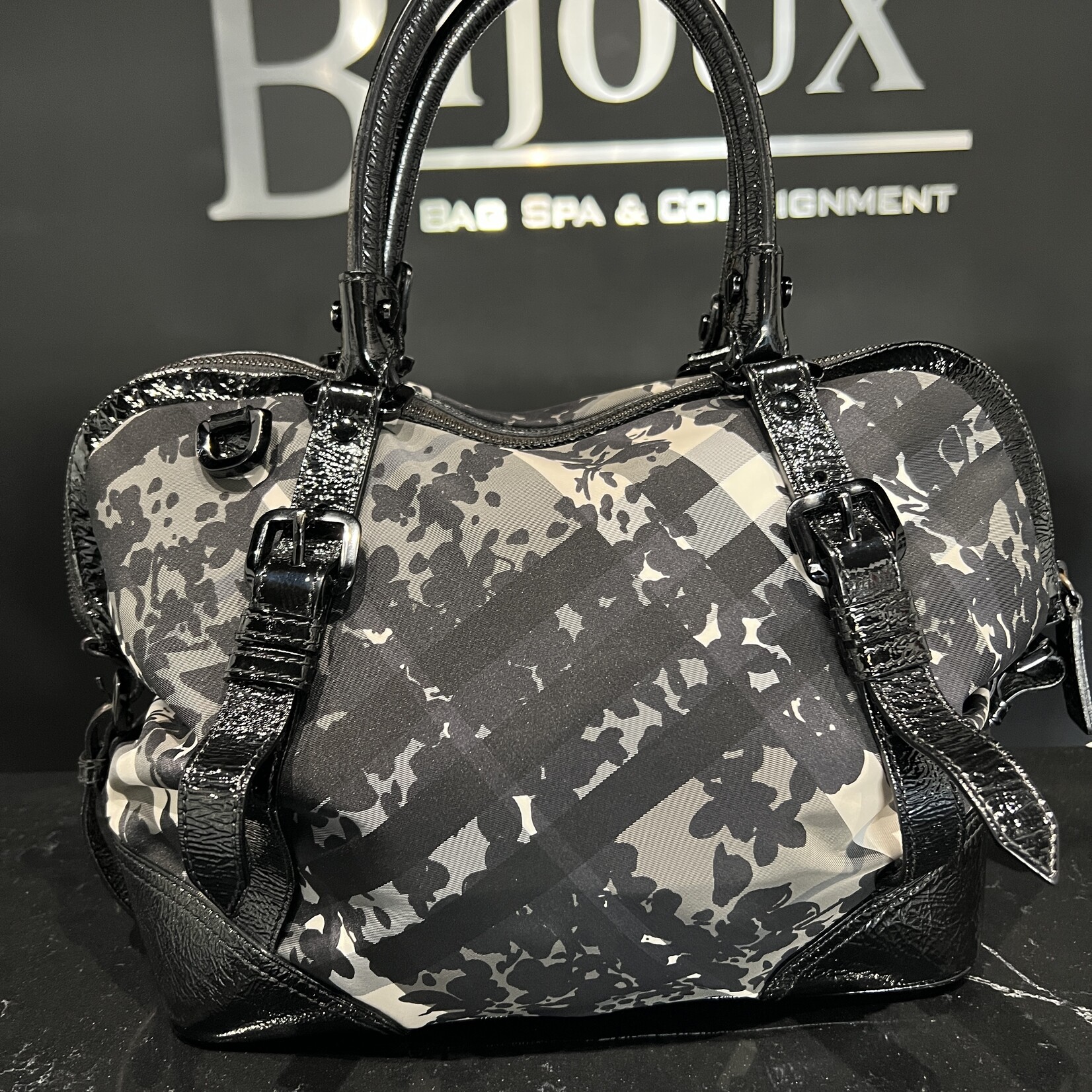 Burberry Burberry Patent Nylon Beat Check Floral Print Hobo Black