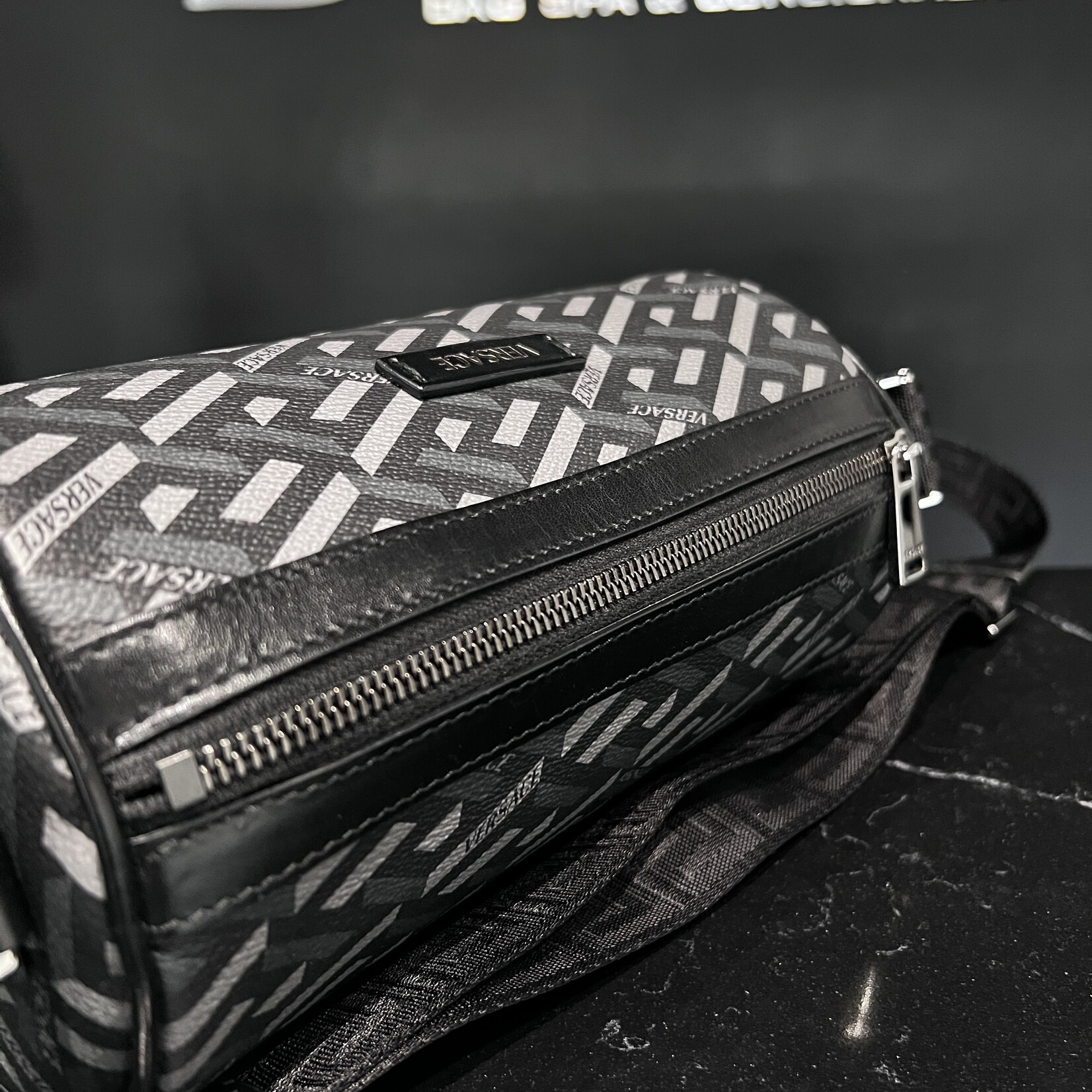 Versace Versace Le Greca Crossbody