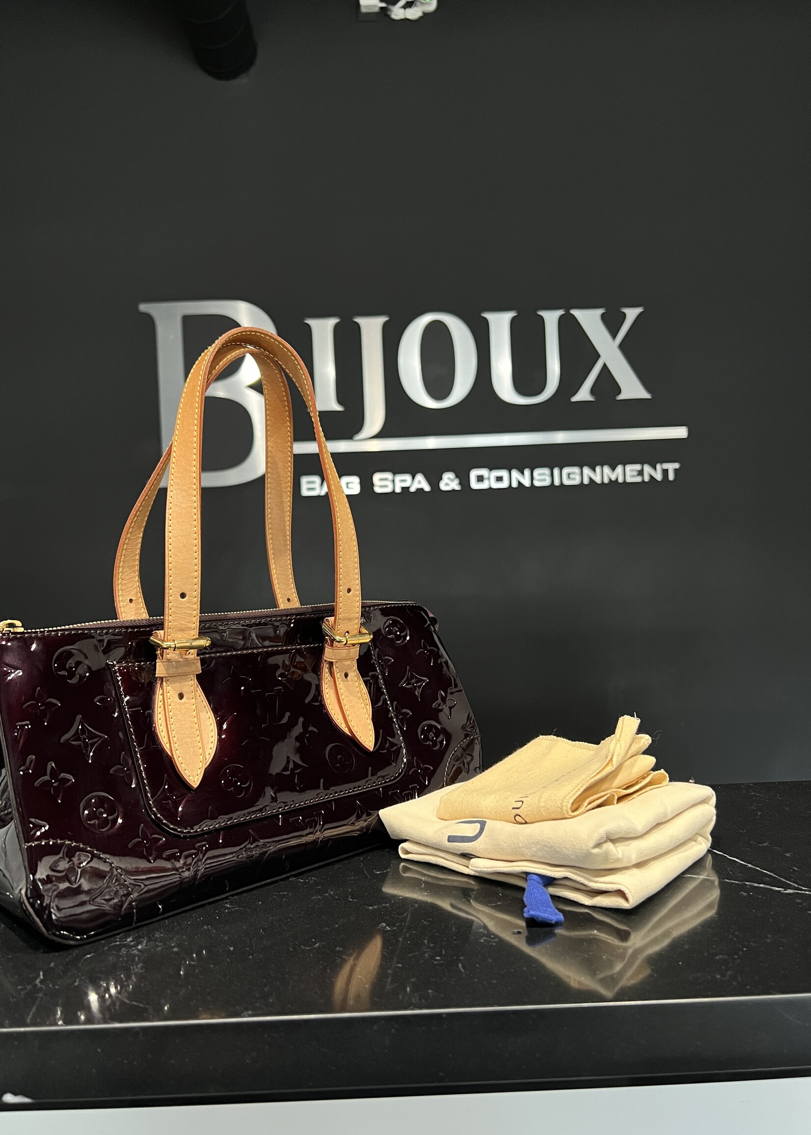 Louis Vuitton SOLD- Louis Vuitton Rosewood Avenue